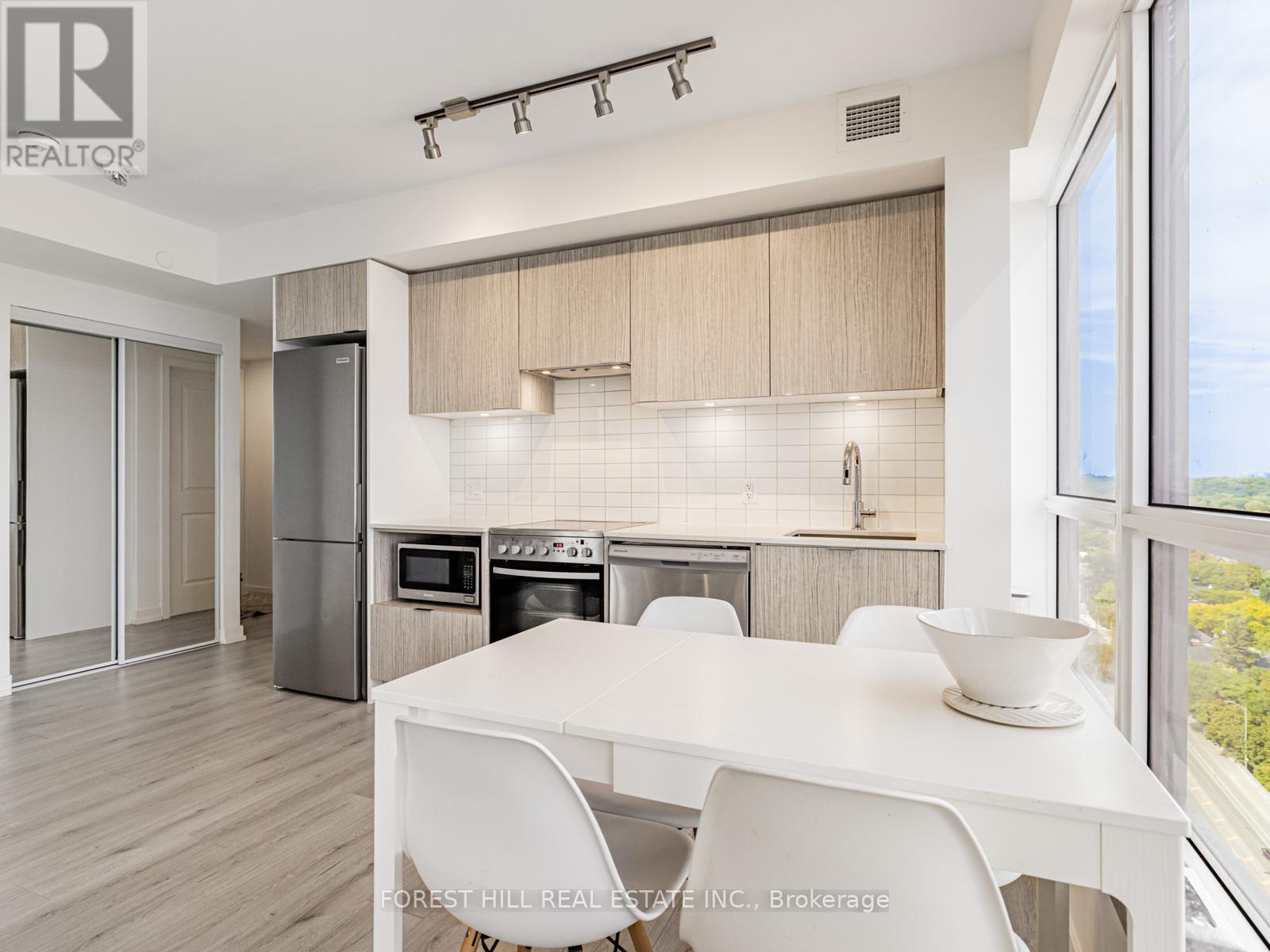 1711 - 395 Bloor Street E, Toronto, Ontario  M4W 0B4 - Photo 9 - C12541038