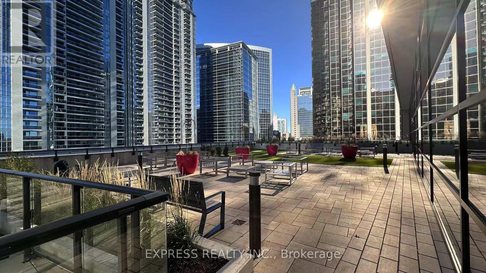 1811 - 4955 Yonge Street, Toronto, Ontario  M2N 0L8 - Photo 16 - C12541046