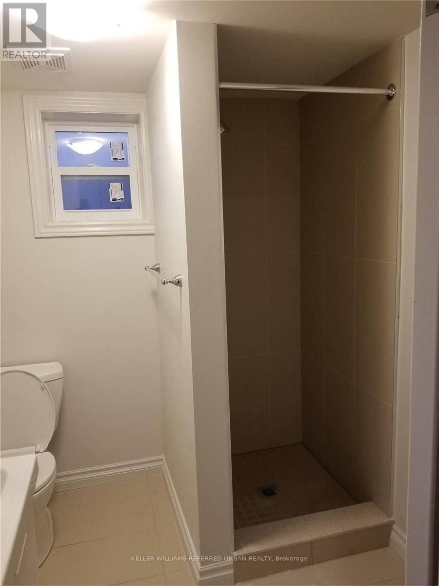 A - 173 Overbrook Place, Toronto, Ontario  M3H 4R2 - Photo 6 - C12541088