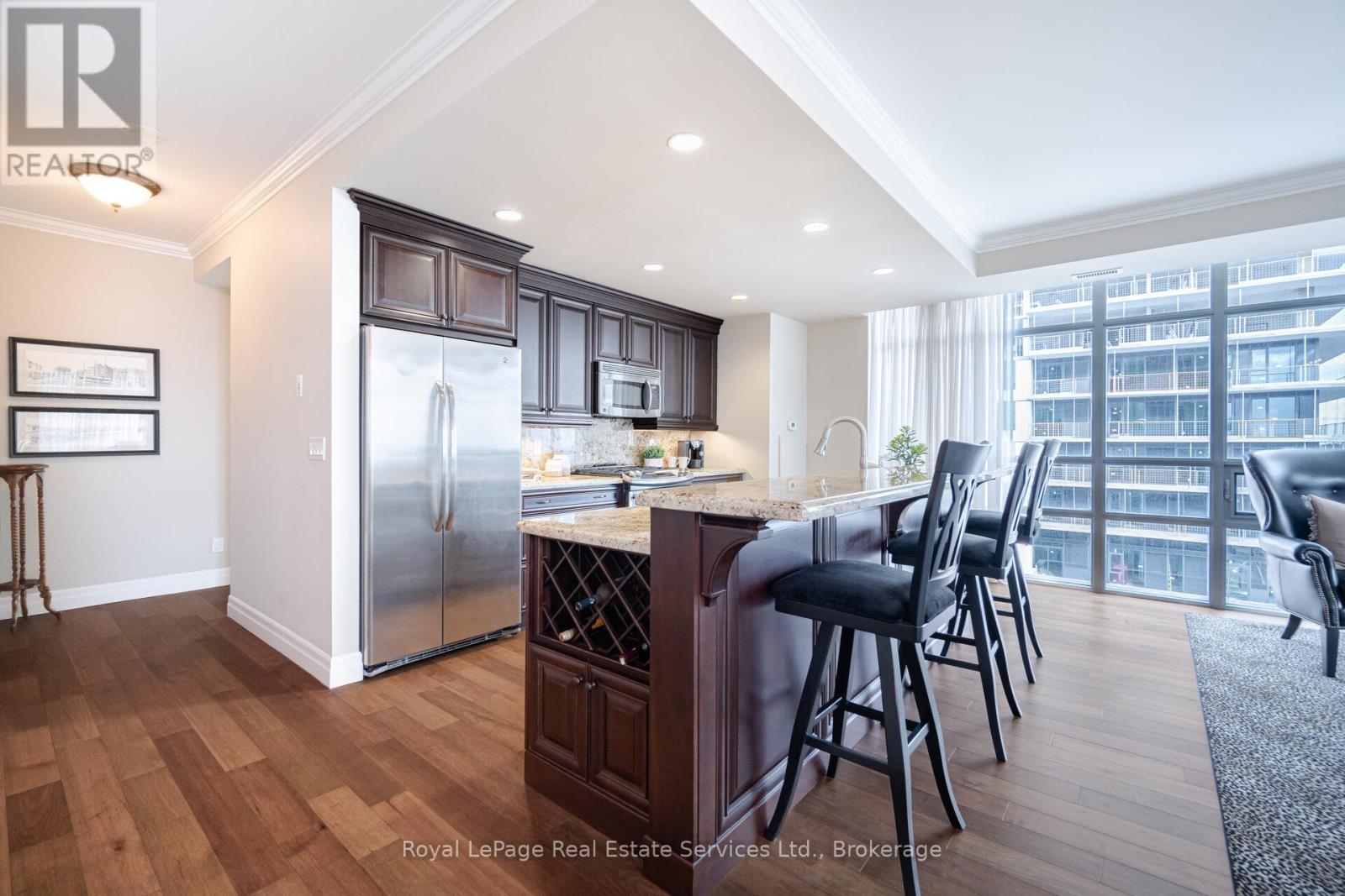 902 - 360 Pearl Street, Burlington, Ontario  L7R 1E1 - Photo 33 - W12541150