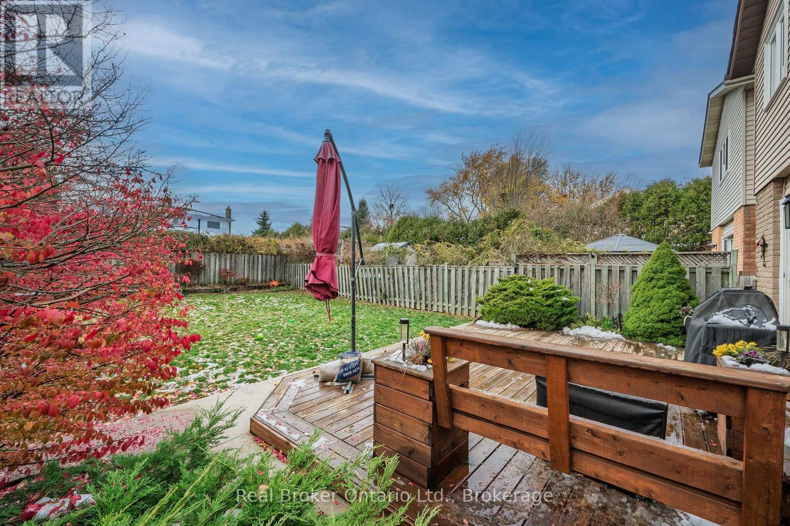 2209 Leominster Drive, Burlington, Ontario  L7P 3W8 - Photo 45 - W12541350