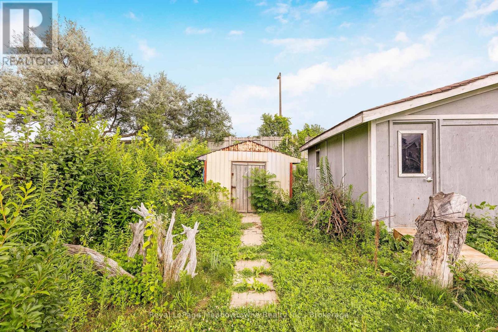 30 Cluthe Crescent, Kitchener, Ontario  N2P 1M8 - Photo 40 - X12541214