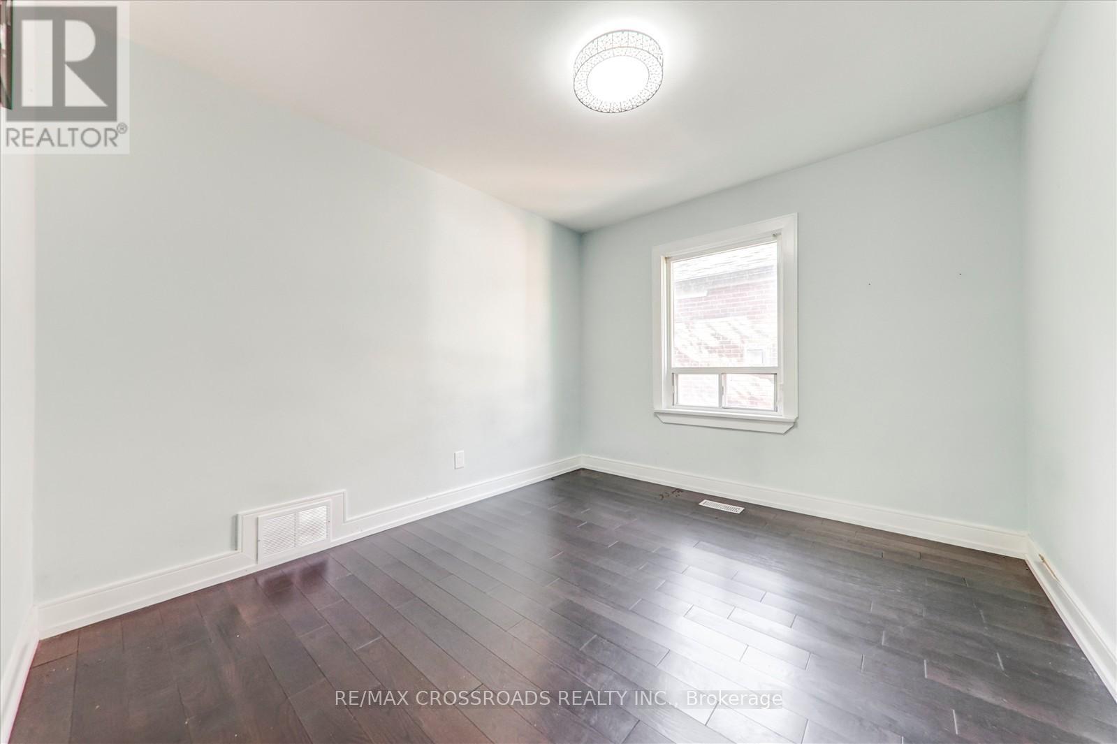 147 Lilian Drive, Toronto, Ontario  M1R 3W6 - Photo 12 - E12409421