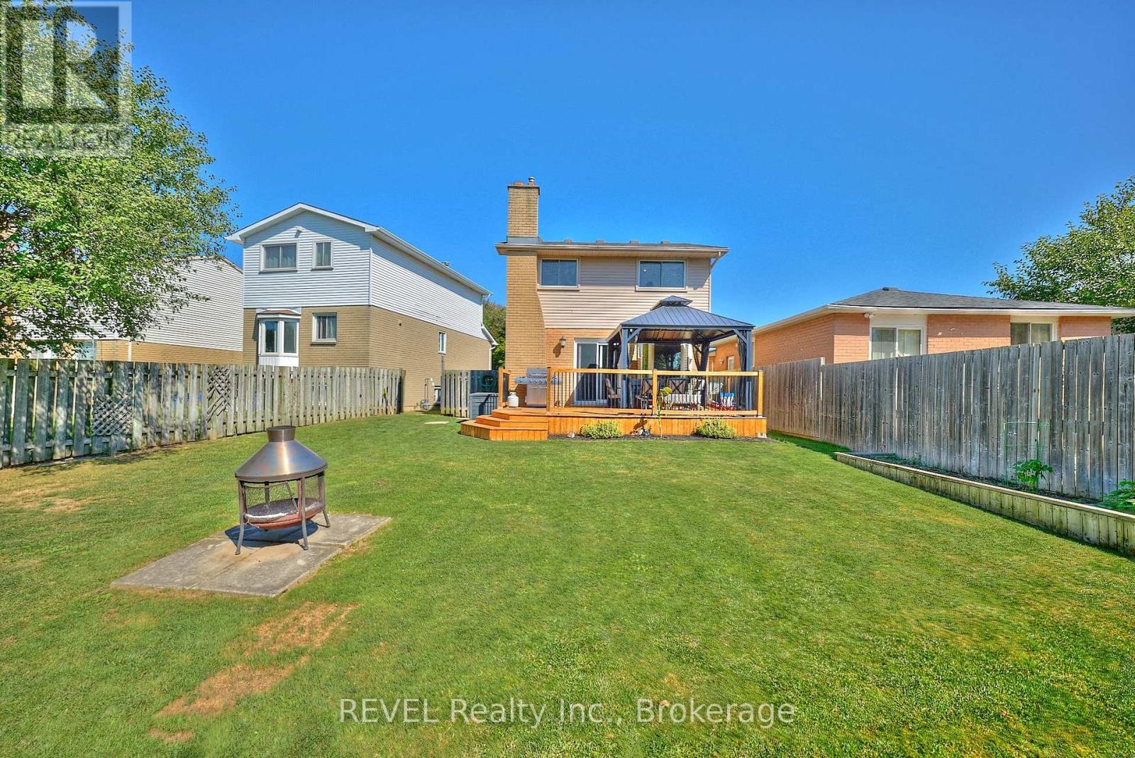 35 Romy Crescent, Thorold, Ontario L2V 4L1 - Photo 38 - X12541278