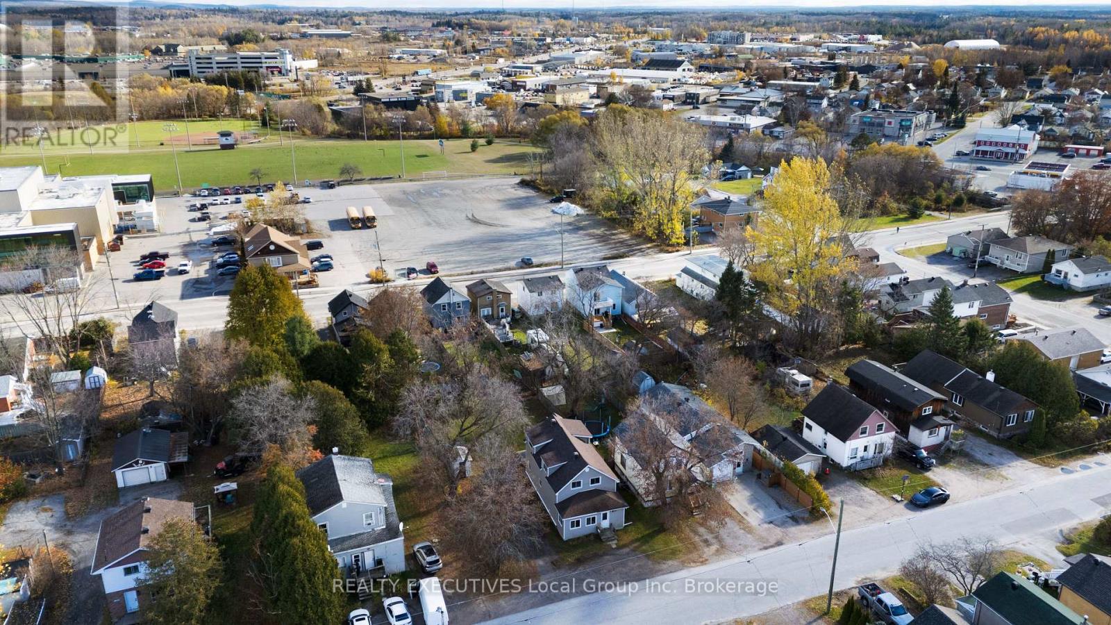 144 Duke Street E, North Bay, Ontario  P1B 1R3 - Photo 27 - X12541210