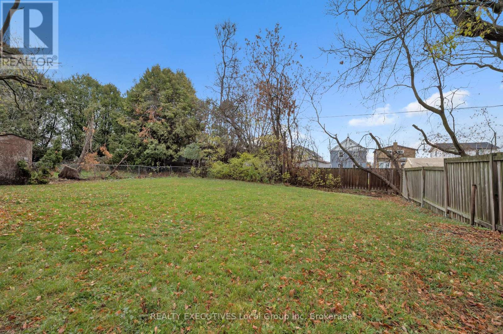 144 Duke Street E, North Bay, Ontario  P1B 1R3 - Photo 4 - X12541210