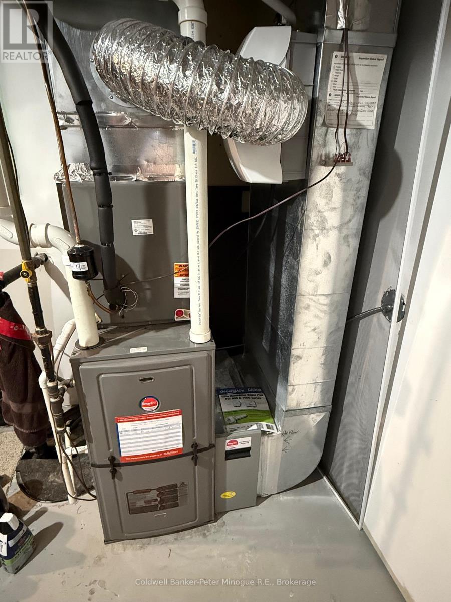 296 Osprey Crescent, Callander, Ontario  P0H 1H0 - Photo 14 - X12541260