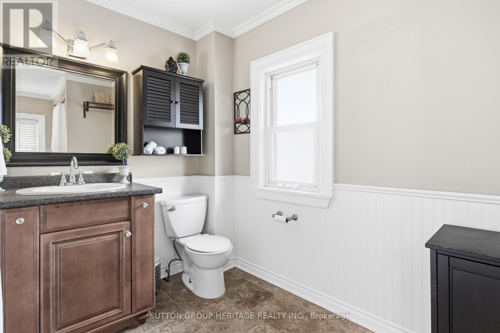 211 Gliddon Avenue, Oshawa, Ontario  L1H 1Y9 - Photo 28 - E12541068