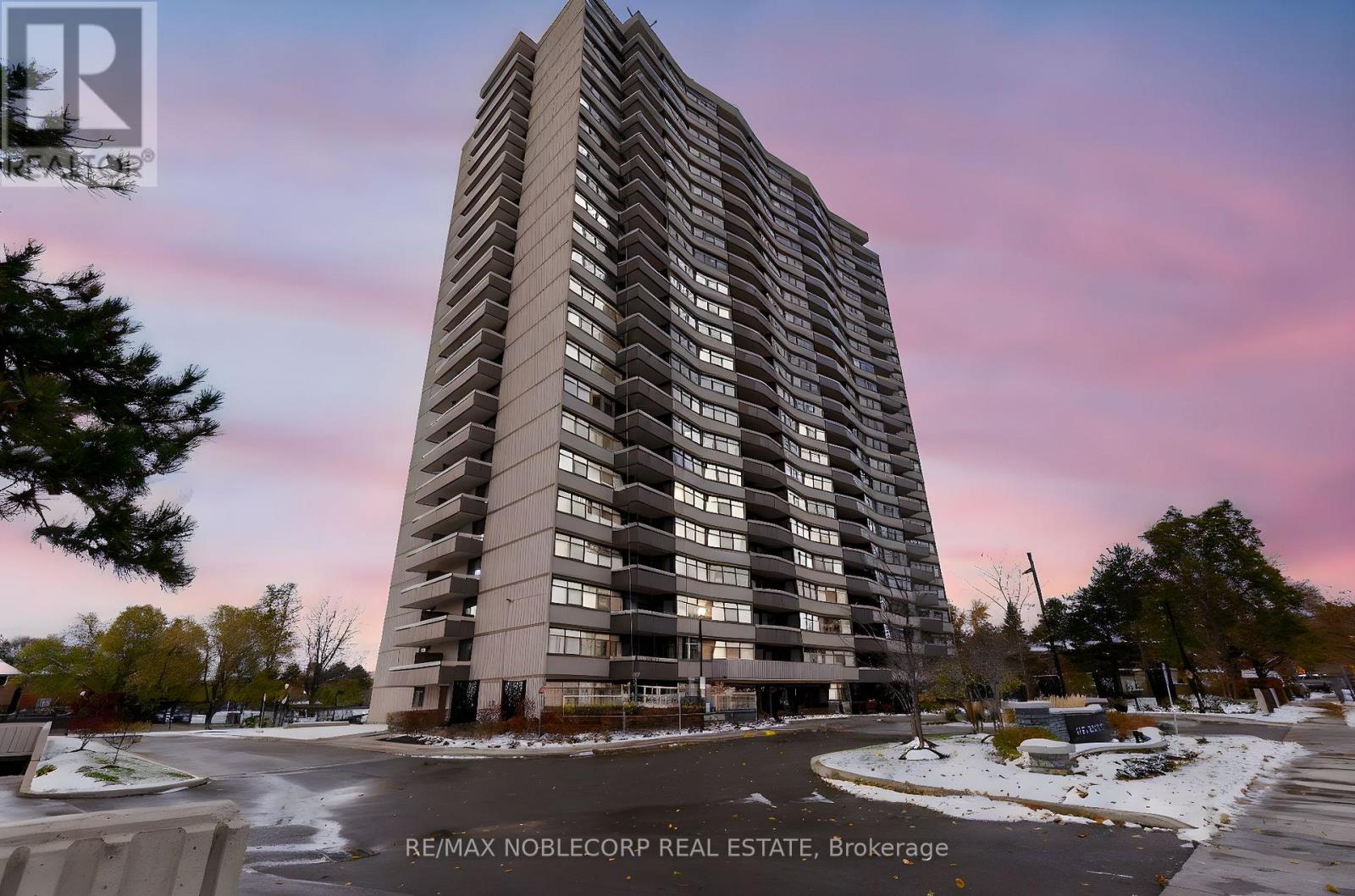 901 - 3131 Bridletowne Circle, Toronto, Ontario  M1W 2S9 - Photo 2 - E12541096