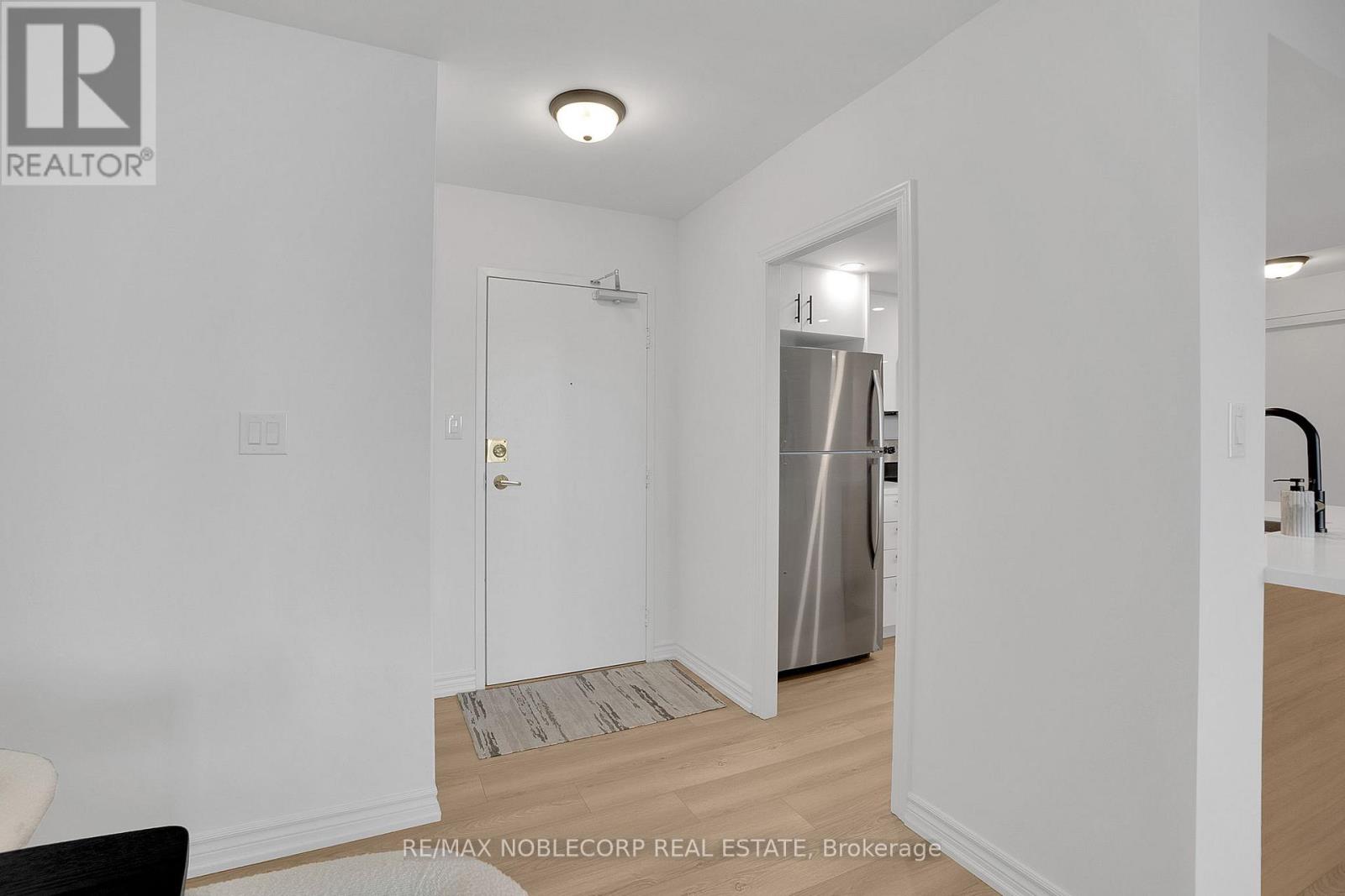 901 - 3131 Bridletowne Circle, Toronto, Ontario  M1W 2S9 - Photo 5 - E12541096