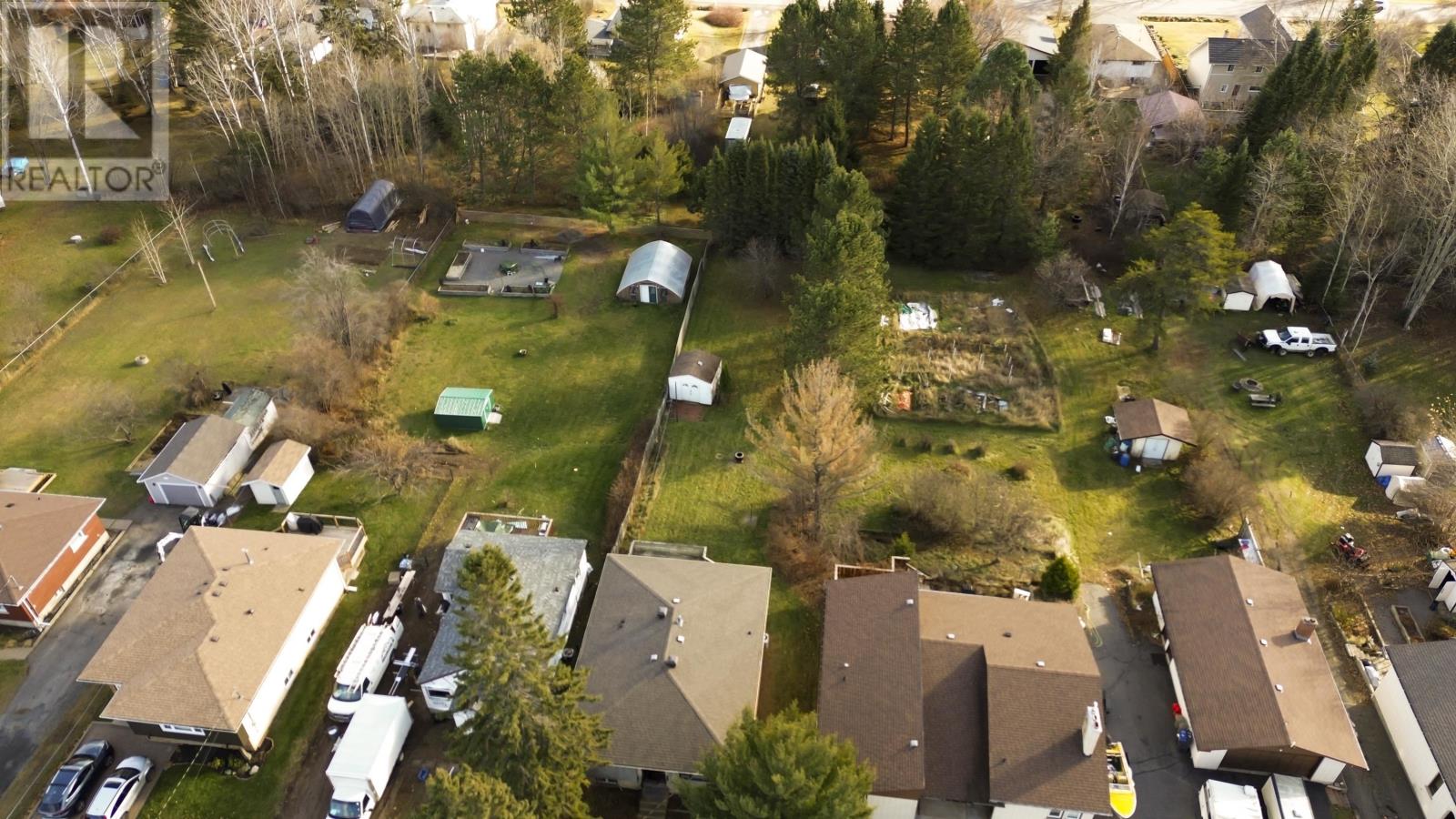 301 Sherwood Ave, Thunder Bay, Ontario  P7B 6L2 - Photo 48 - TB253469