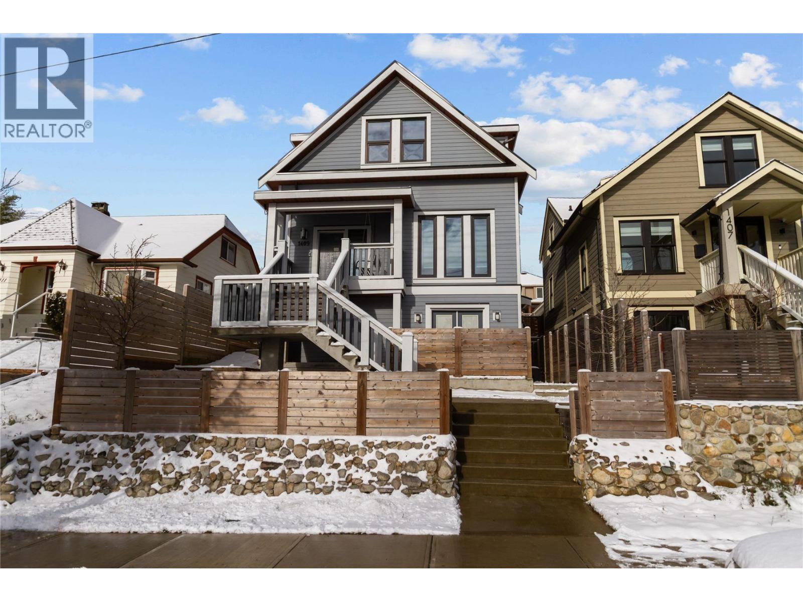 1409 SIXTH AVENUE, New Westminster, British Columbia