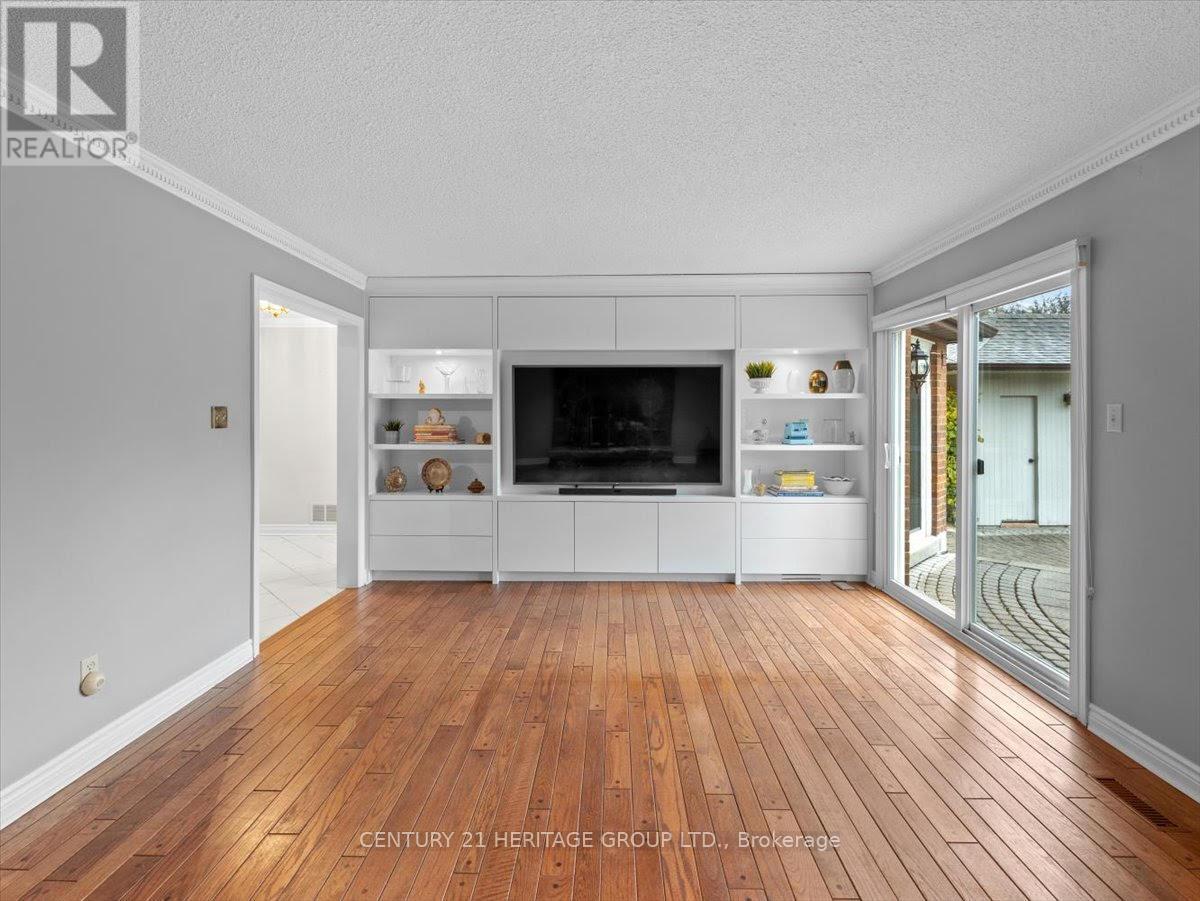 28 Bridgend Court S, Vaughan, Ontario  L4L 3L3 - Photo 12 - N12541020