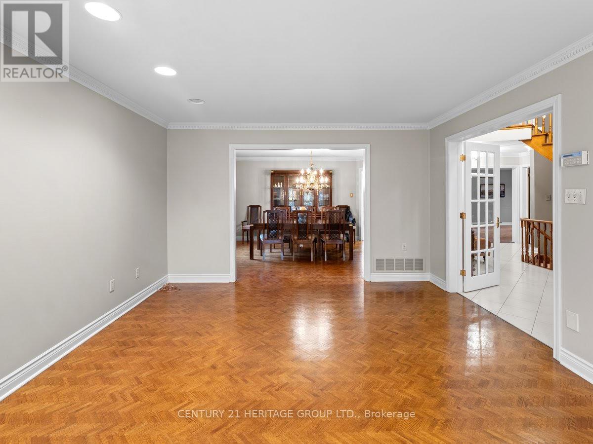 28 Bridgend Court S, Vaughan, Ontario  L4L 3L3 - Photo 17 - N12541020