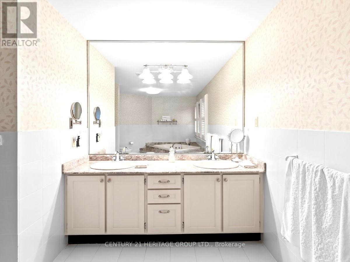 28 Bridgend Court S, Vaughan, Ontario  L4L 3L3 - Photo 23 - N12541020