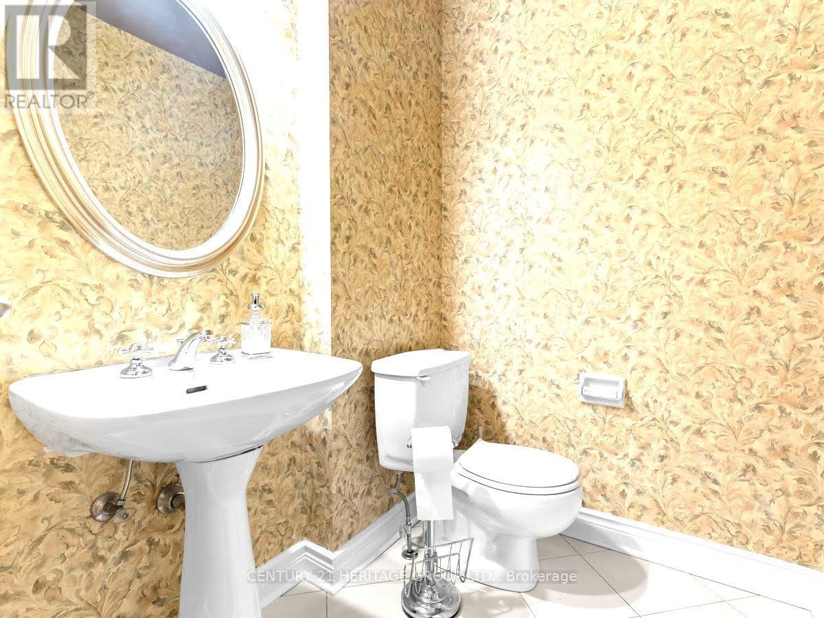 28 Bridgend Court S, Vaughan, Ontario  L4L 3L3 - Photo 30 - N12541020