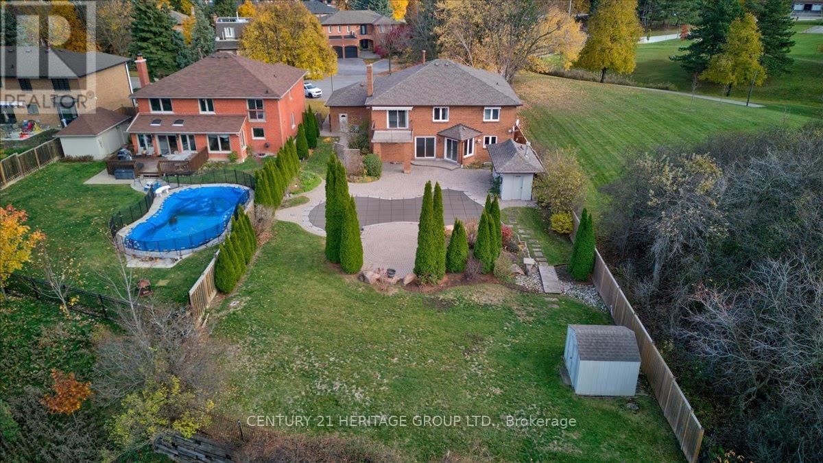 28 Bridgend Court S, Vaughan, Ontario  L4L 3L3 - Photo 4 - N12541020