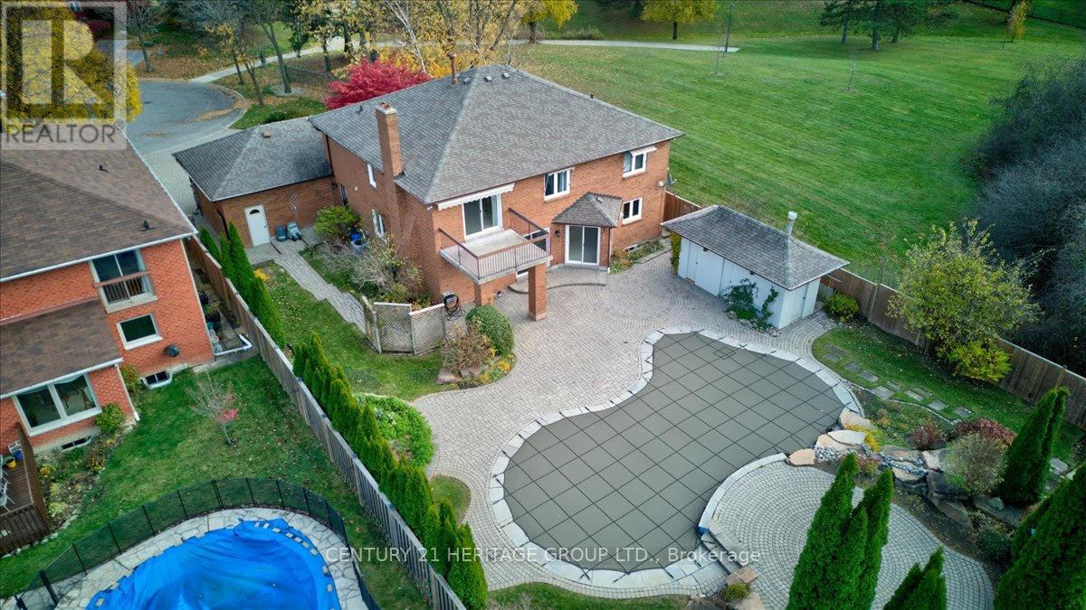 28 Bridgend Court S, Vaughan, Ontario  L4L 3L3 - Photo 5 - N12541020