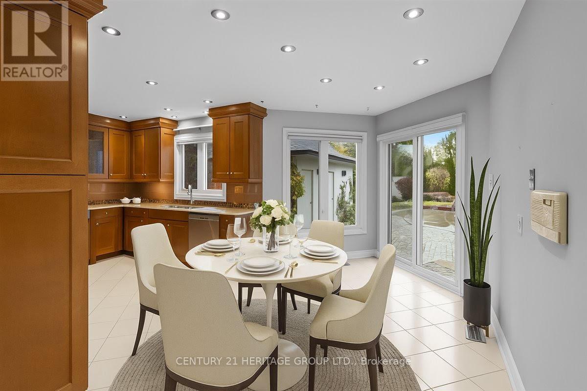 28 Bridgend Court S, Vaughan, Ontario  L4L 3L3 - Photo 9 - N12541020