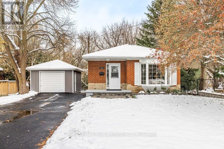 893 SRIGLEY STREET N, Newmarket, Ontario