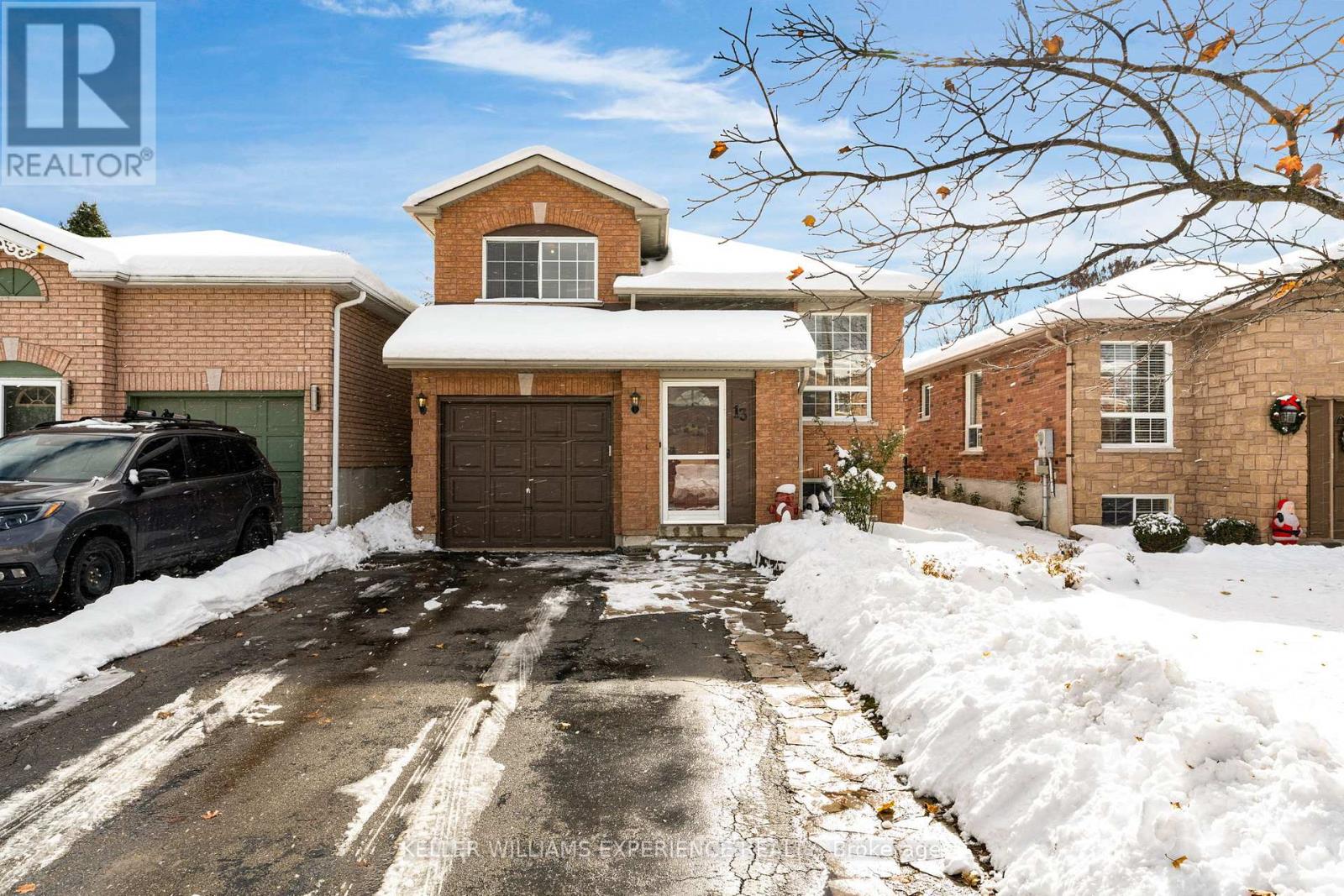 13 KATE AITKEN CRESCENT, New Tecumseth, Ontario