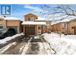 13 KATE AITKEN CRESCENT, New Tecumseth, Ontario