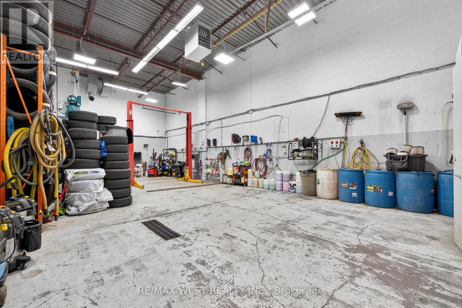 26 - 131 Citation Drive, Vaughan, Ontario  L4K 2R3 - Photo 12 - N12541128