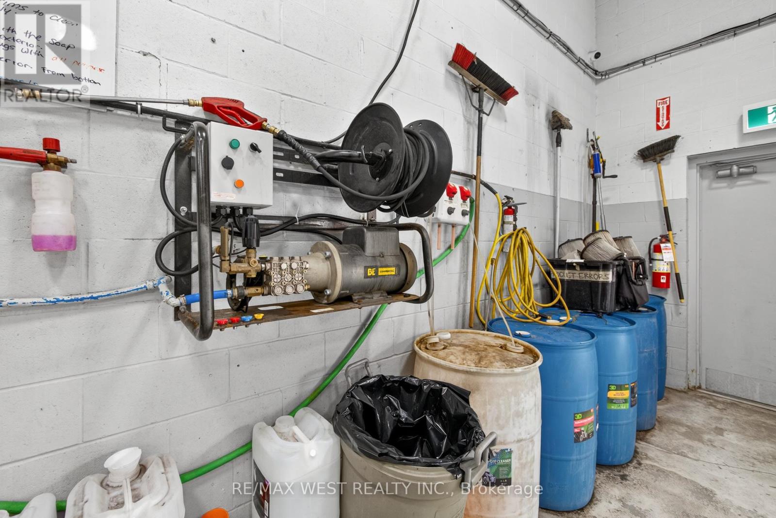 26 - 131 Citation Drive, Vaughan, Ontario  L4K 2R3 - Photo 18 - N12541128