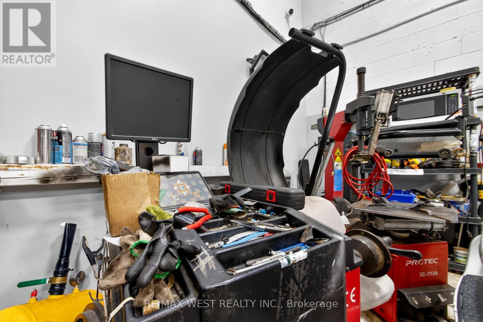 26 - 131 Citation Drive, Vaughan, Ontario  L4K 2R3 - Photo 22 - N12541128