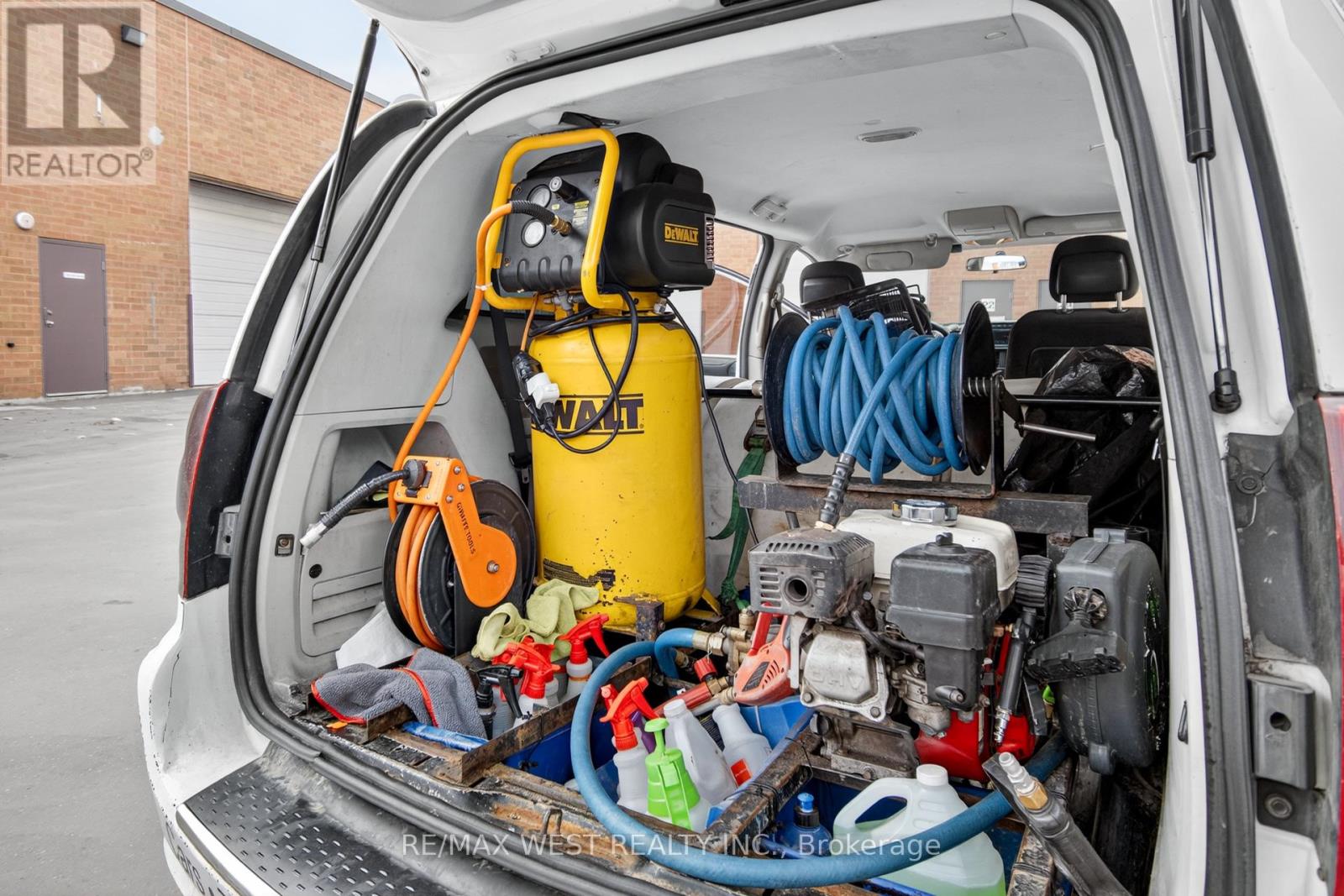 26 - 131 Citation Drive, Vaughan, Ontario  L4K 2R3 - Photo 24 - N12541128