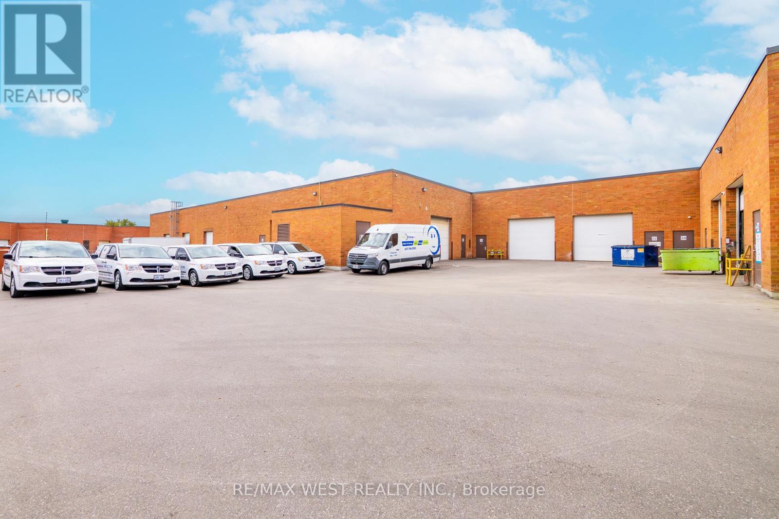 26 - 131 Citation Drive, Vaughan, Ontario  L4K 2R3 - Photo 34 - N12541128