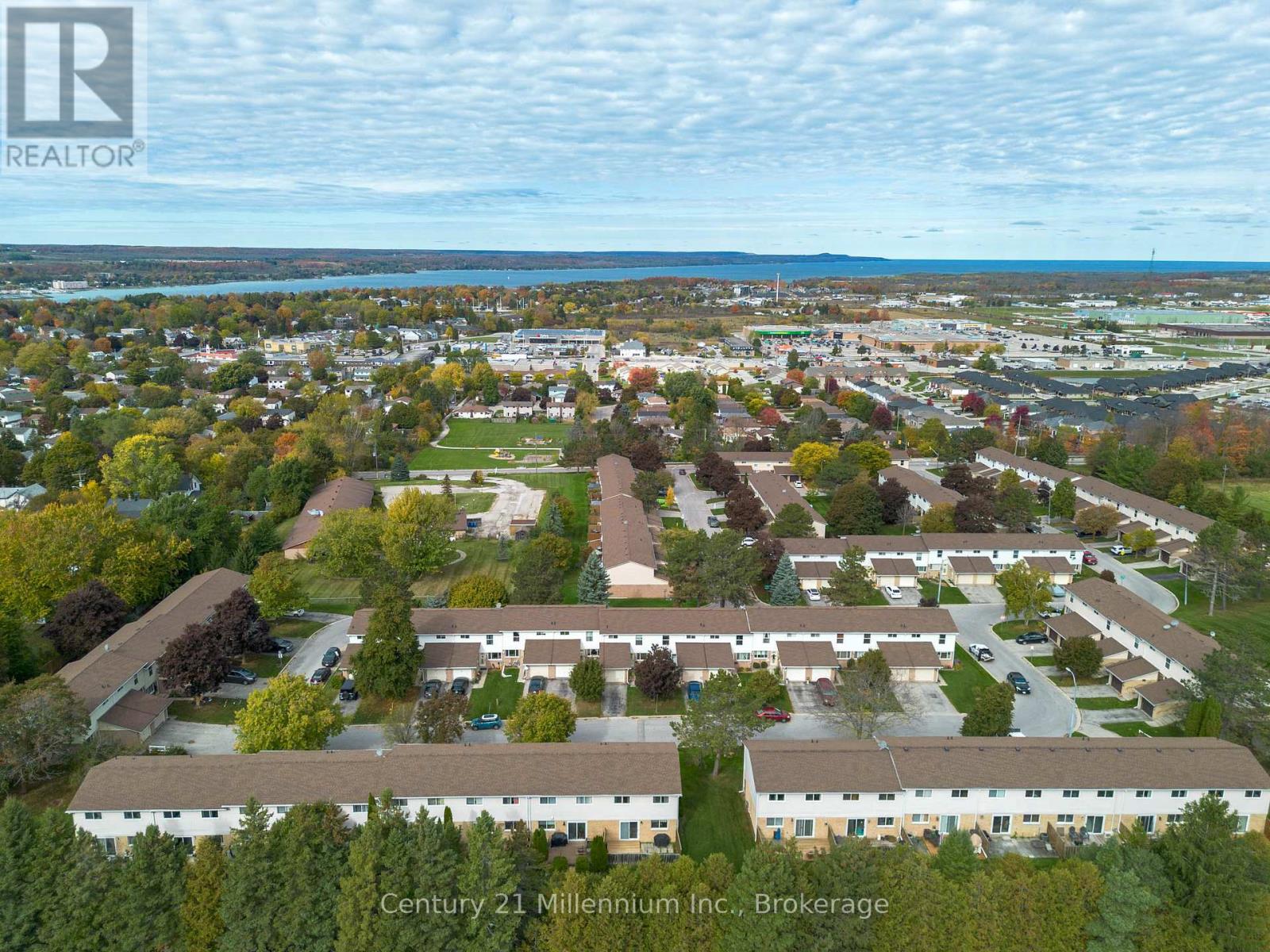 62 - 62 Laurie Crescent, Owen Sound, Ontario N4K 6C3 - Photo 5 - X12541276