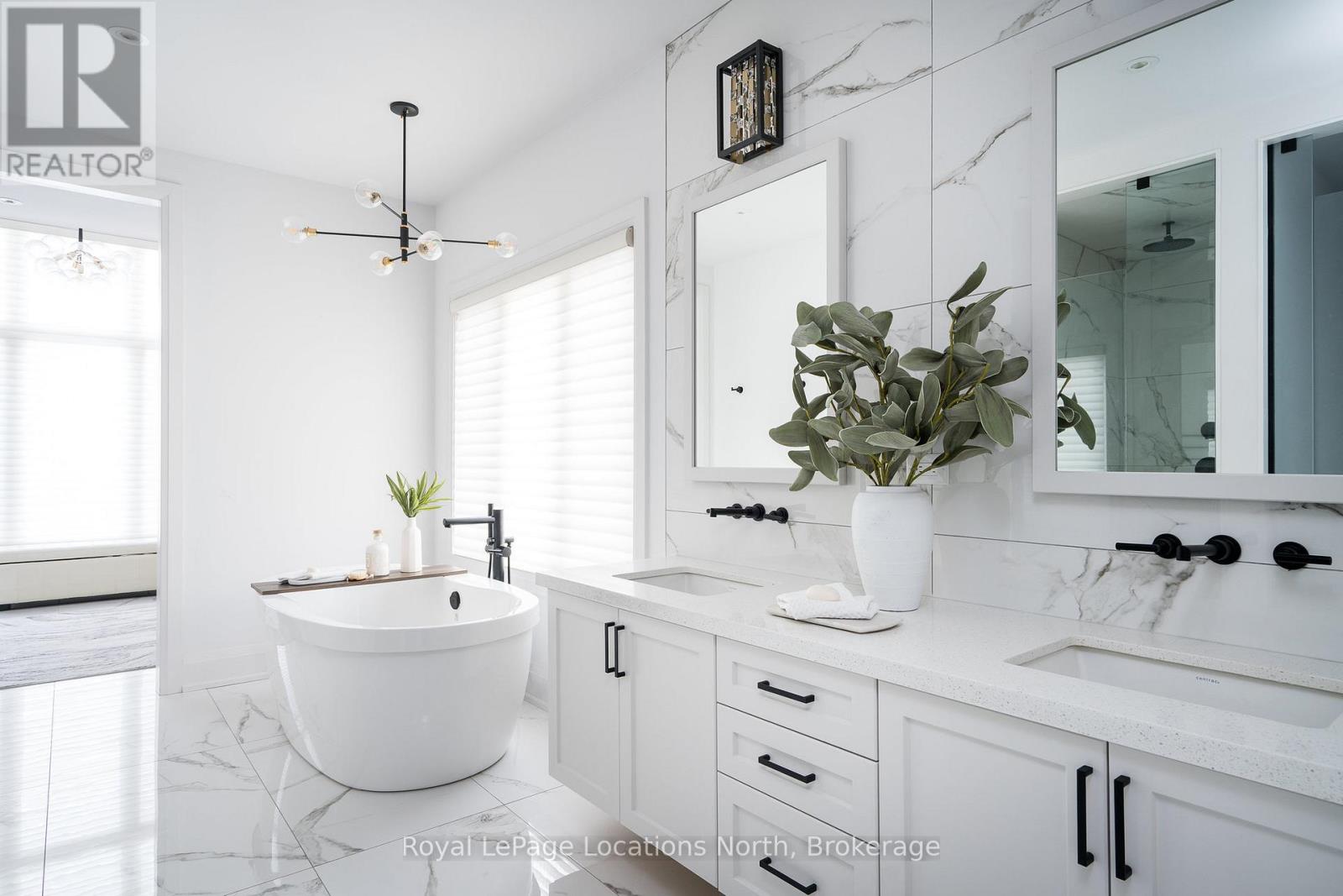 120 Tekiah Road, Blue Mountains, Ontario  N0H 1J0 - Photo 19 - X12541342