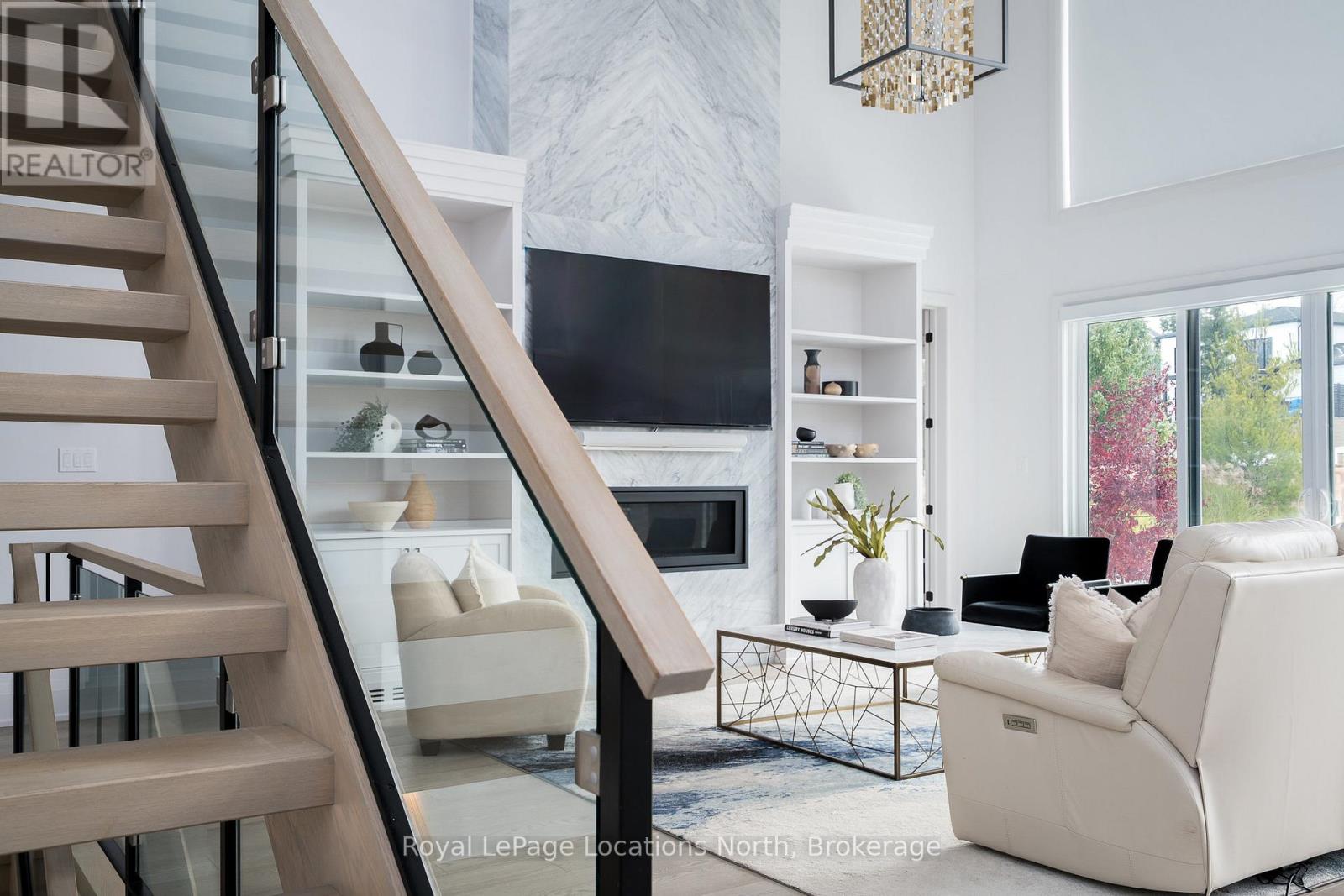 120 Tekiah Road, Blue Mountains, Ontario  N0H 1J0 - Photo 4 - X12541342