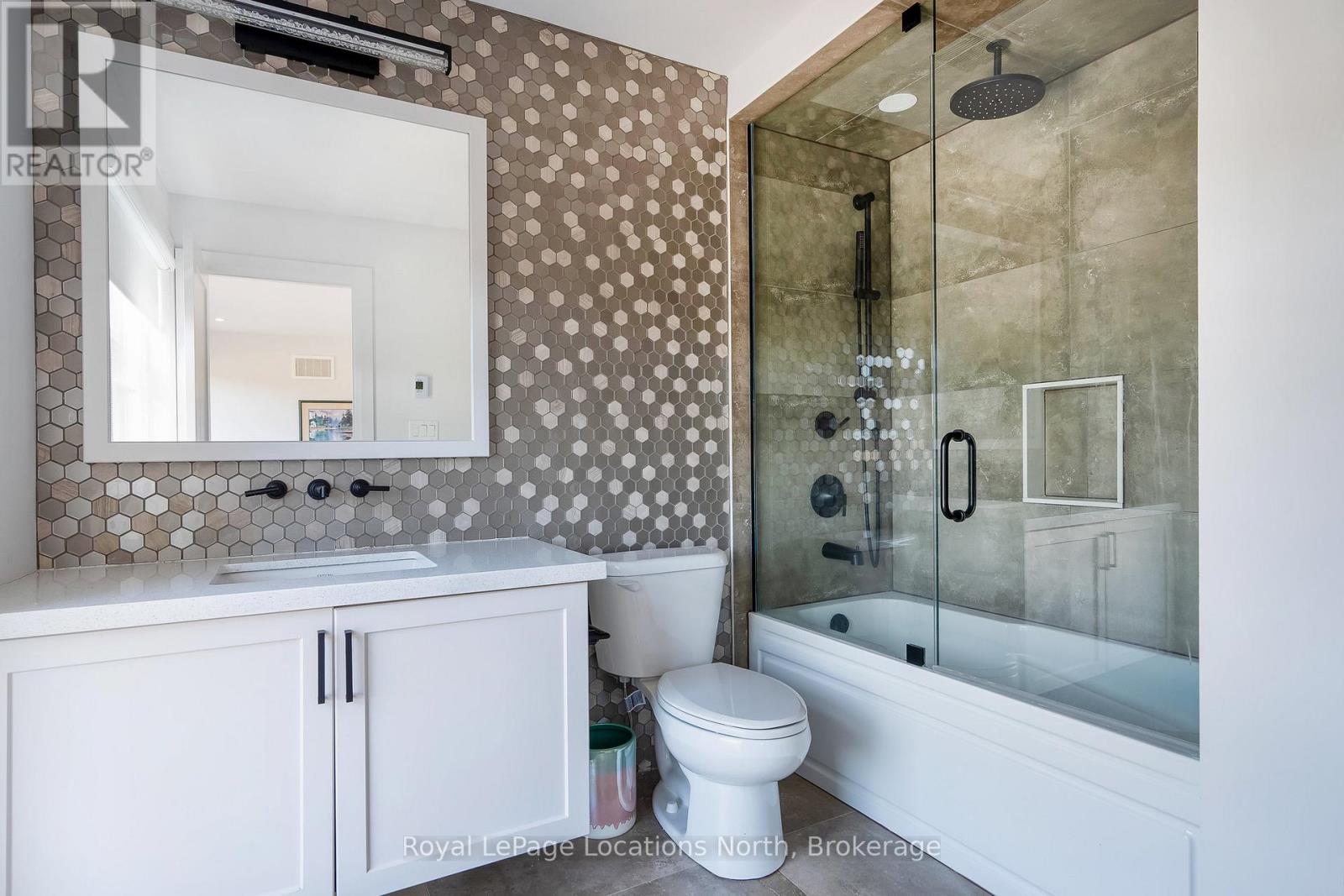 120 Tekiah Road, Blue Mountains, Ontario  N0H 1J0 - Photo 42 - X12541342