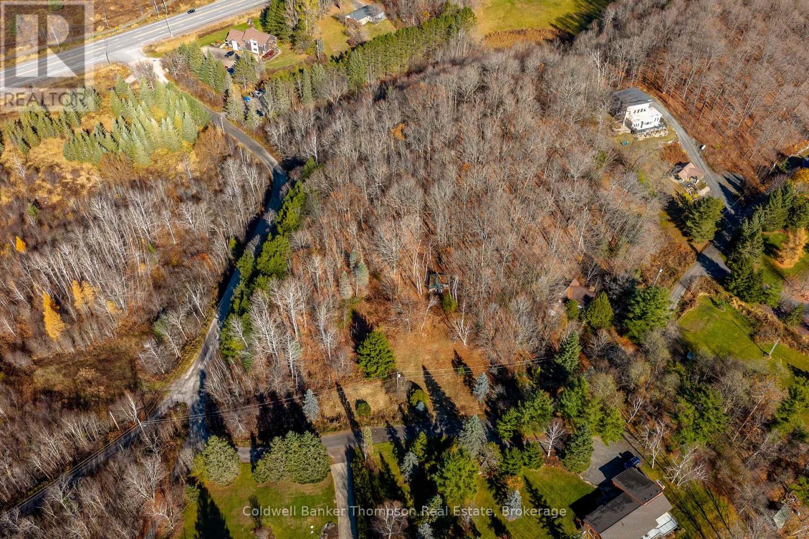 210 Allisons Point Road, Huntsville, Ontario P1H 1B5 - Photo 6 - X12541386