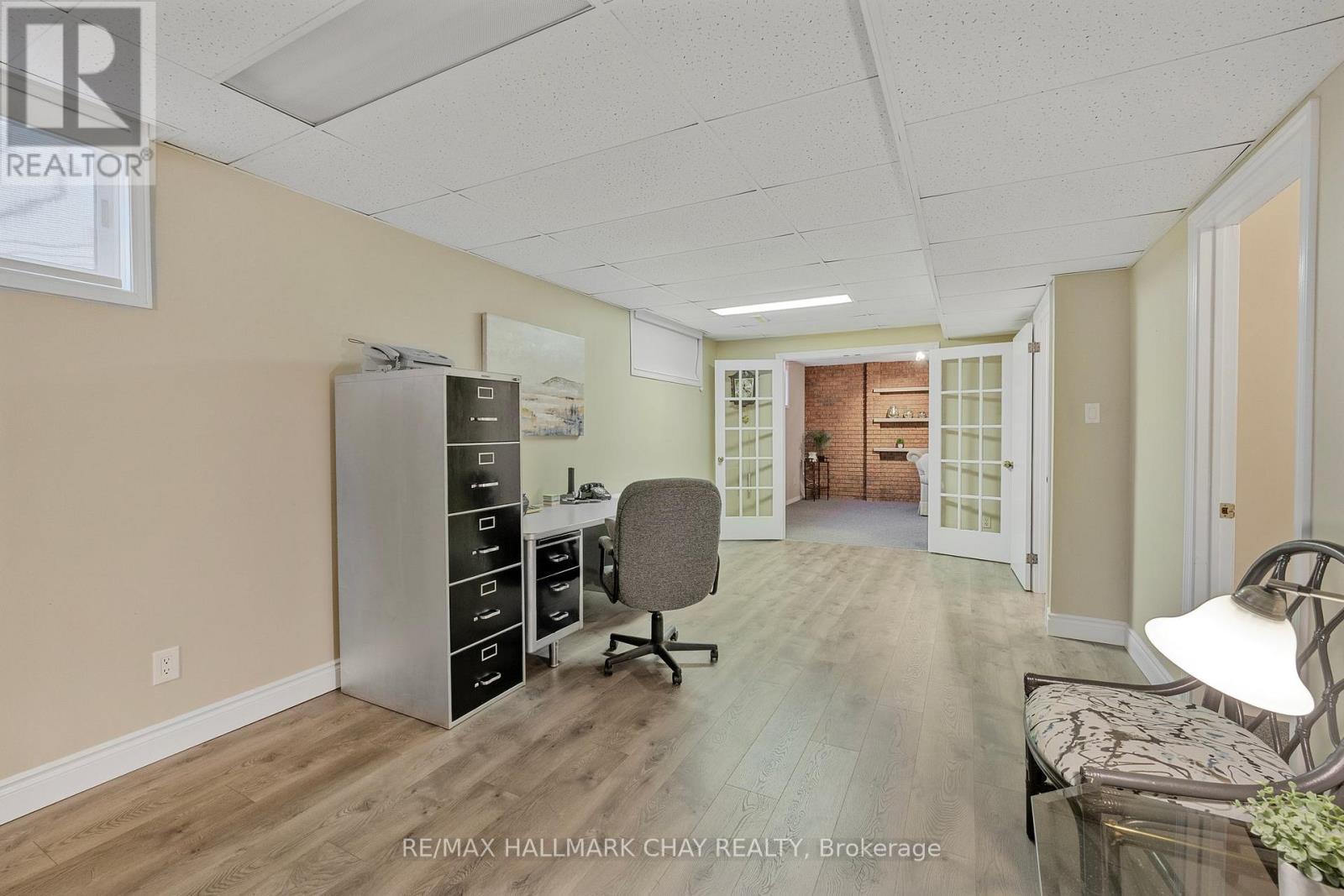 40 Idlewood Drive, Springwater, Ontario  L9X 0P5 - Photo 34 - S12541066