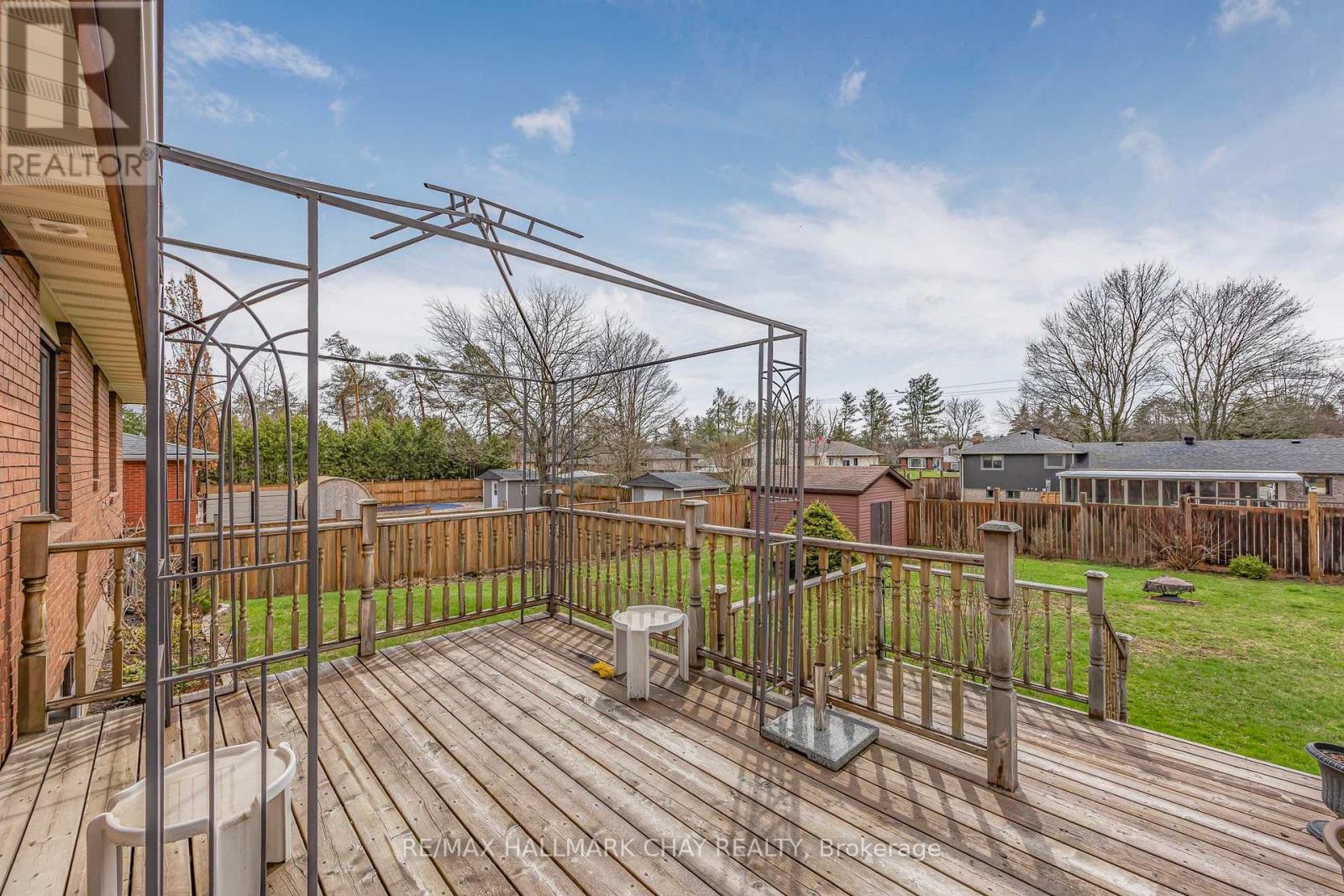 40 Idlewood Drive, Springwater, Ontario  L9X 0P5 - Photo 36 - S12541066