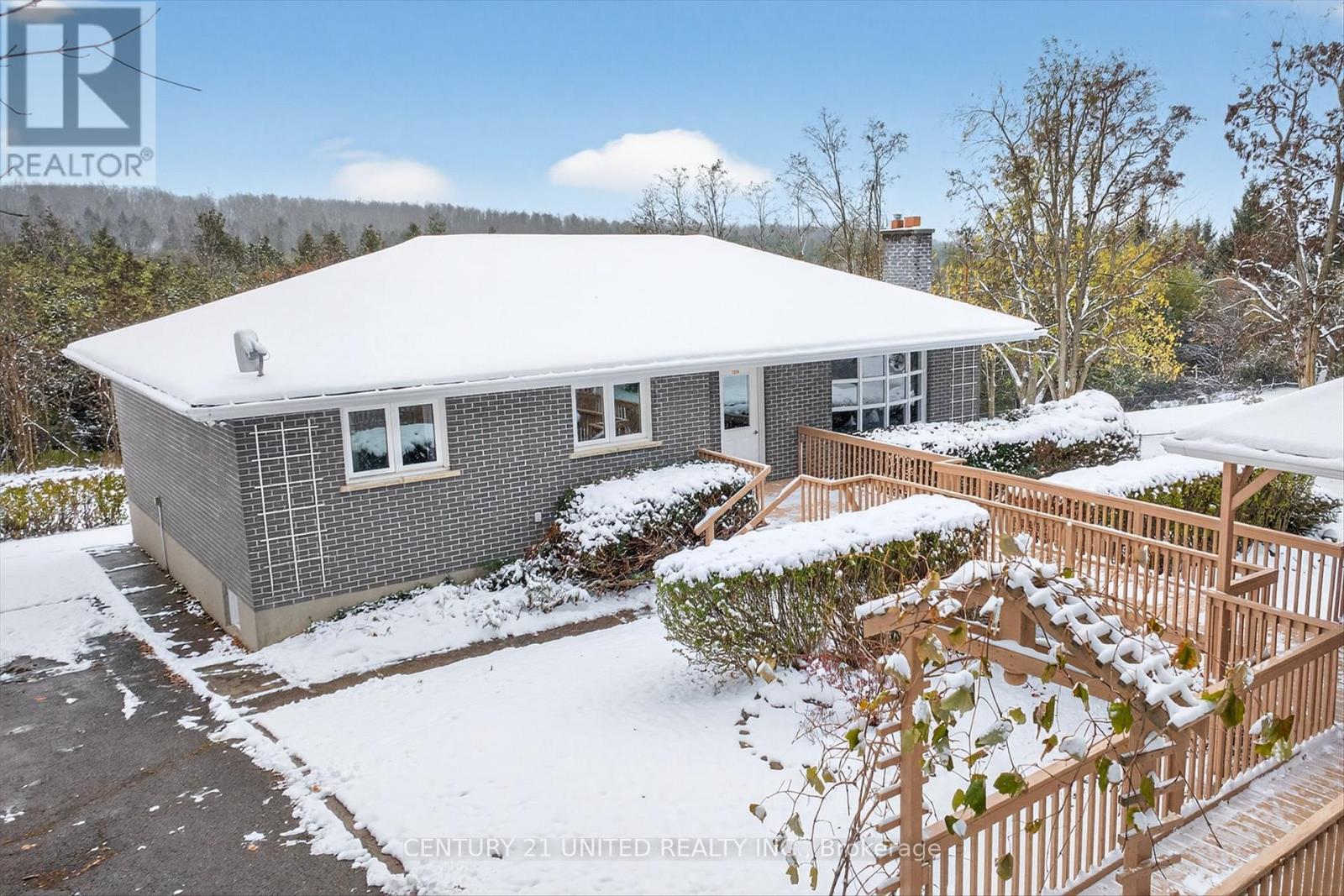 1555 Stewart Line, Cavan Monaghan, Ontario  L0A 1C0 - Photo 3 - X12532770