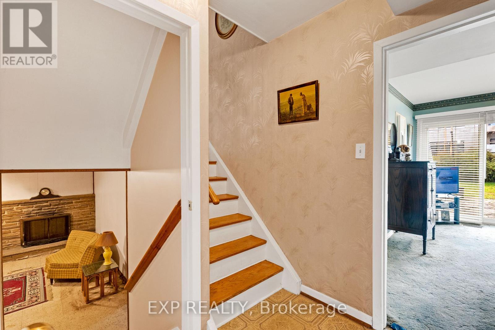 1394 Strathy Avenue, Mississauga, Ontario  L5E 2L3 - Photo 29 - W12541032