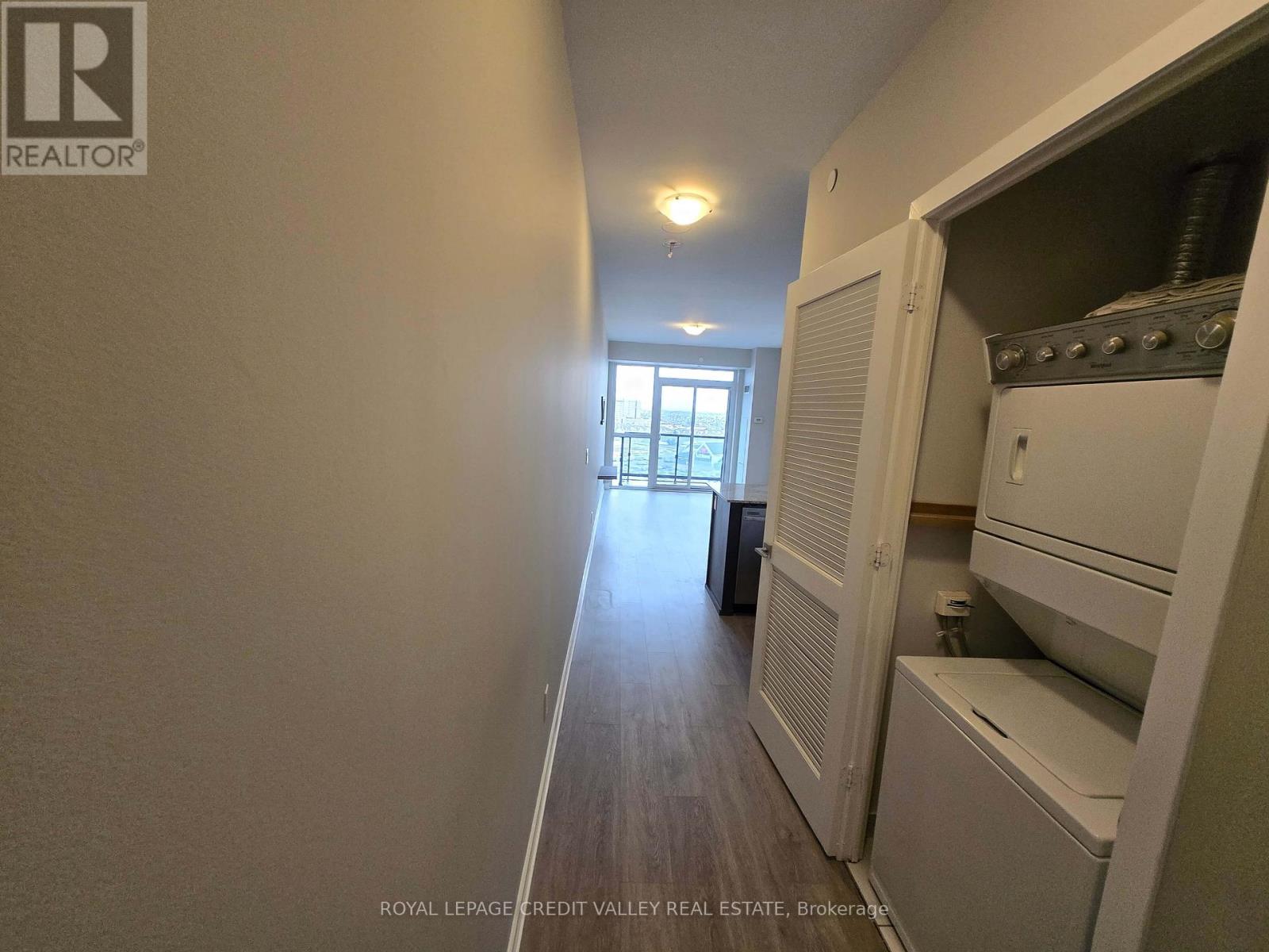 1211 - 4633 Glen Erin Drive, Mississauga, Ontario  L5M 0Y6 - Photo 6 - W12541044