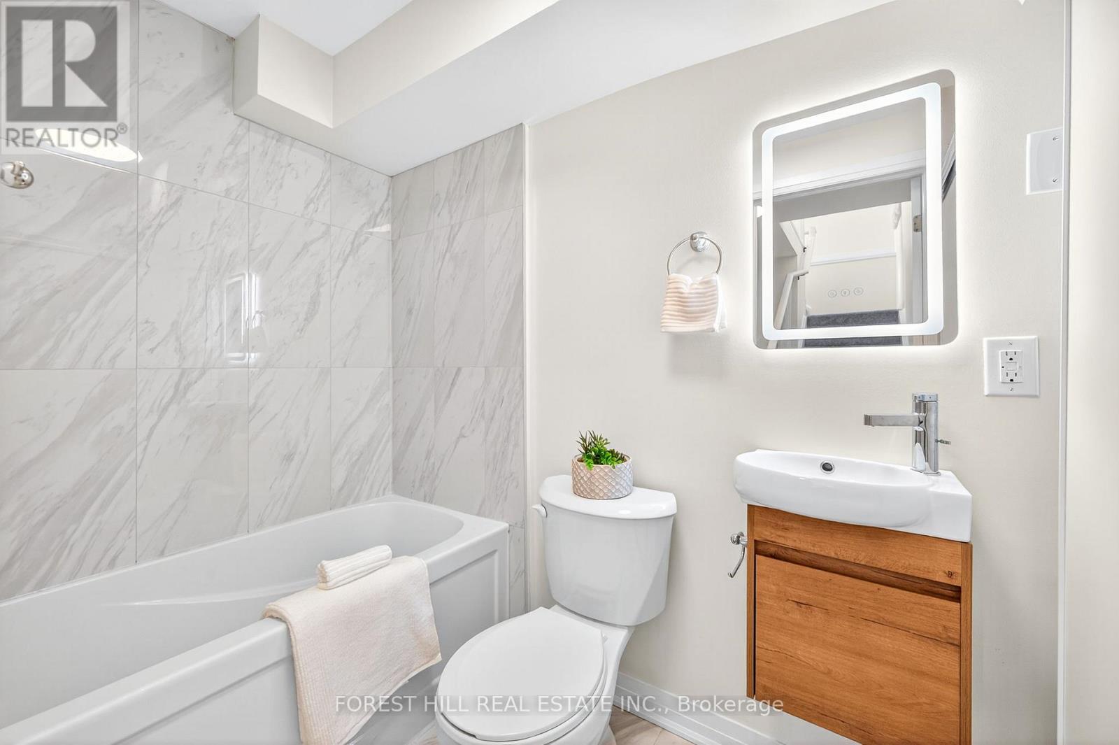 R - 8 Boylen Street, Toronto, Ontario  M9N 2W3 - Photo 19 - W12541058