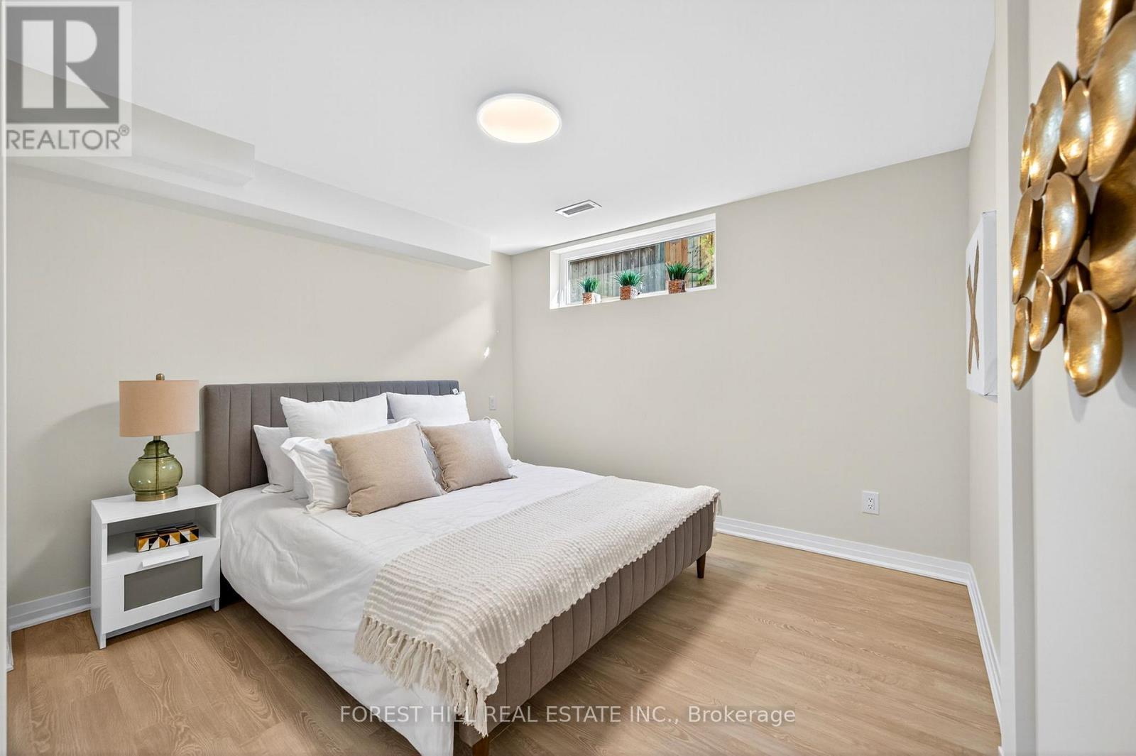 R - 8 Boylen Street, Toronto, Ontario  M9N 2W3 - Photo 20 - W12541058