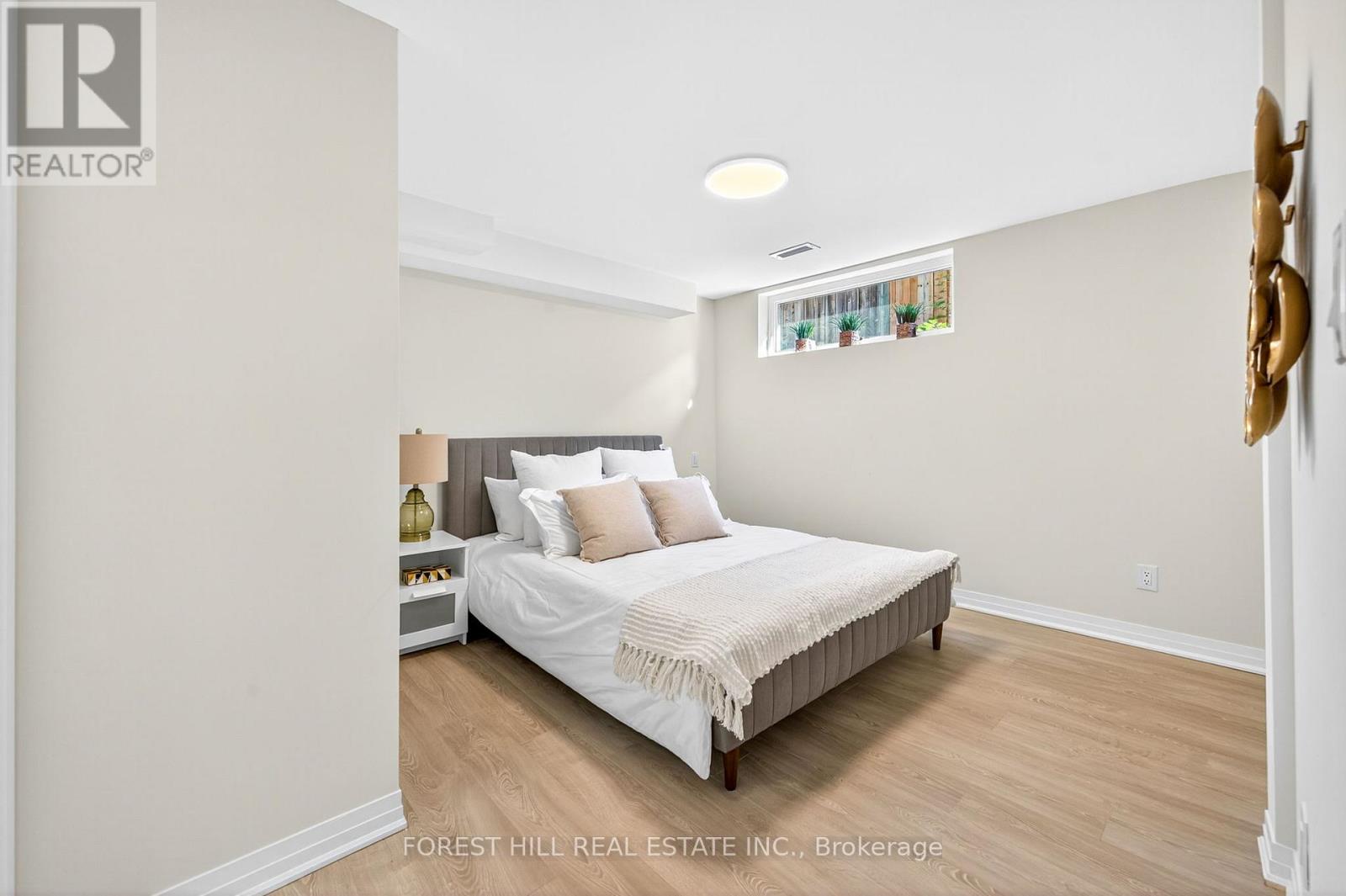 R - 8 Boylen Street, Toronto, Ontario  M9N 2W3 - Photo 24 - W12541058