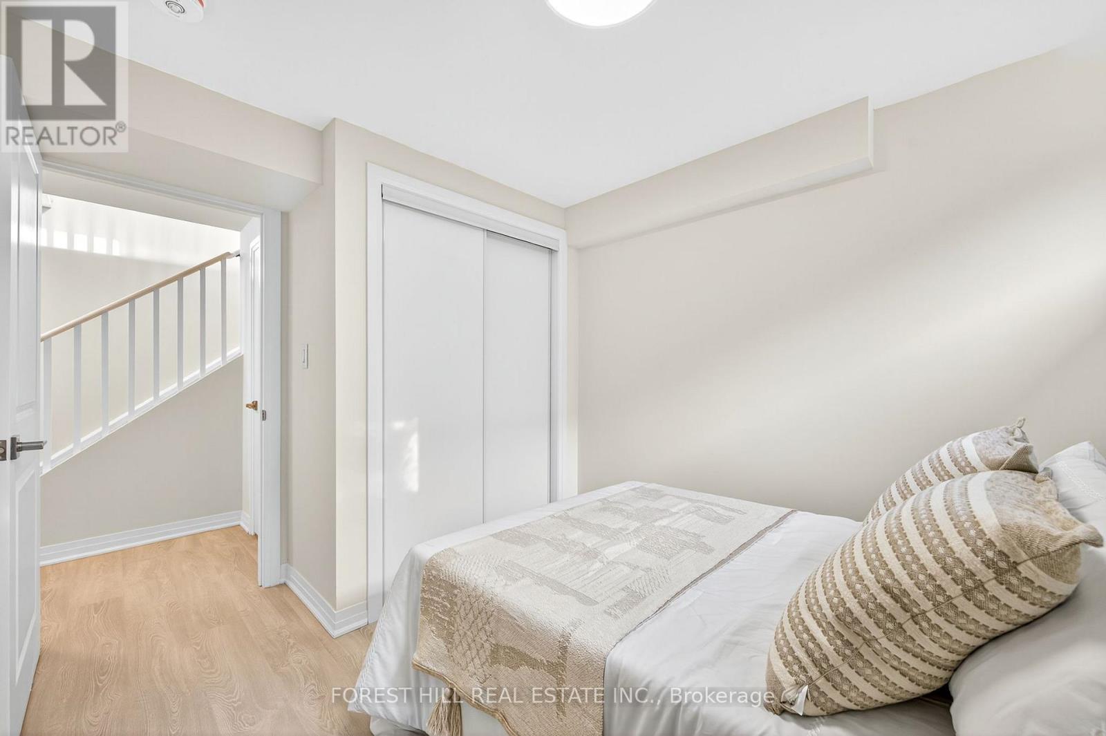 R - 8 Boylen Street, Toronto, Ontario  M9N 2W3 - Photo 28 - W12541058