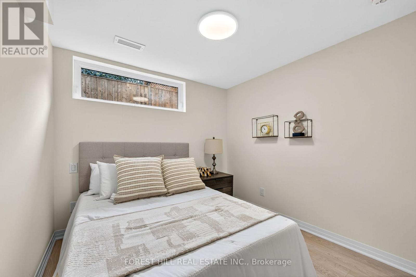 R - 8 Boylen Street, Toronto, Ontario  M9N 2W3 - Photo 29 - W12541058