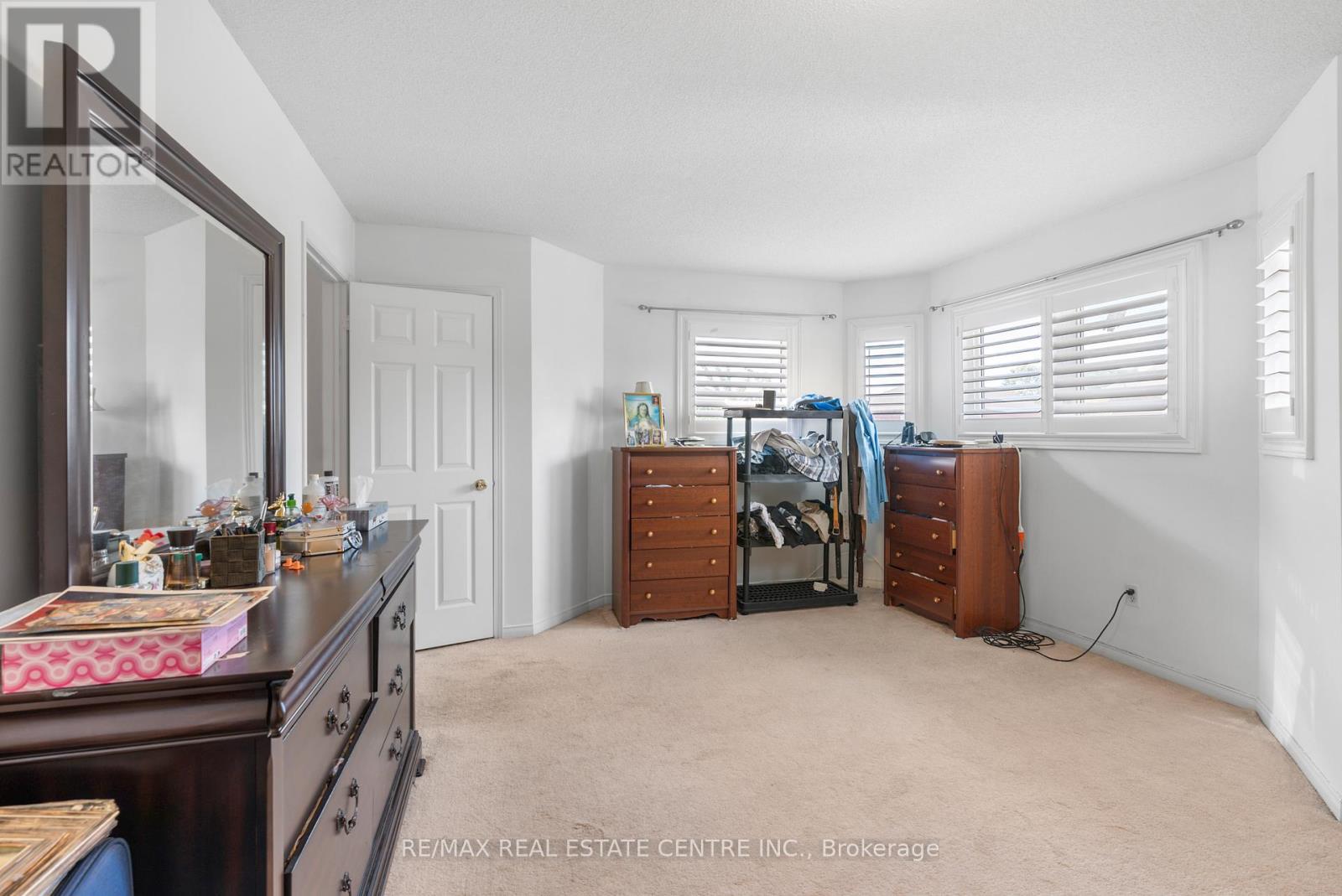 6672 Lisgar Drive, Mississauga, Ontario  L5N 6V9 - Photo 24 - W12541060