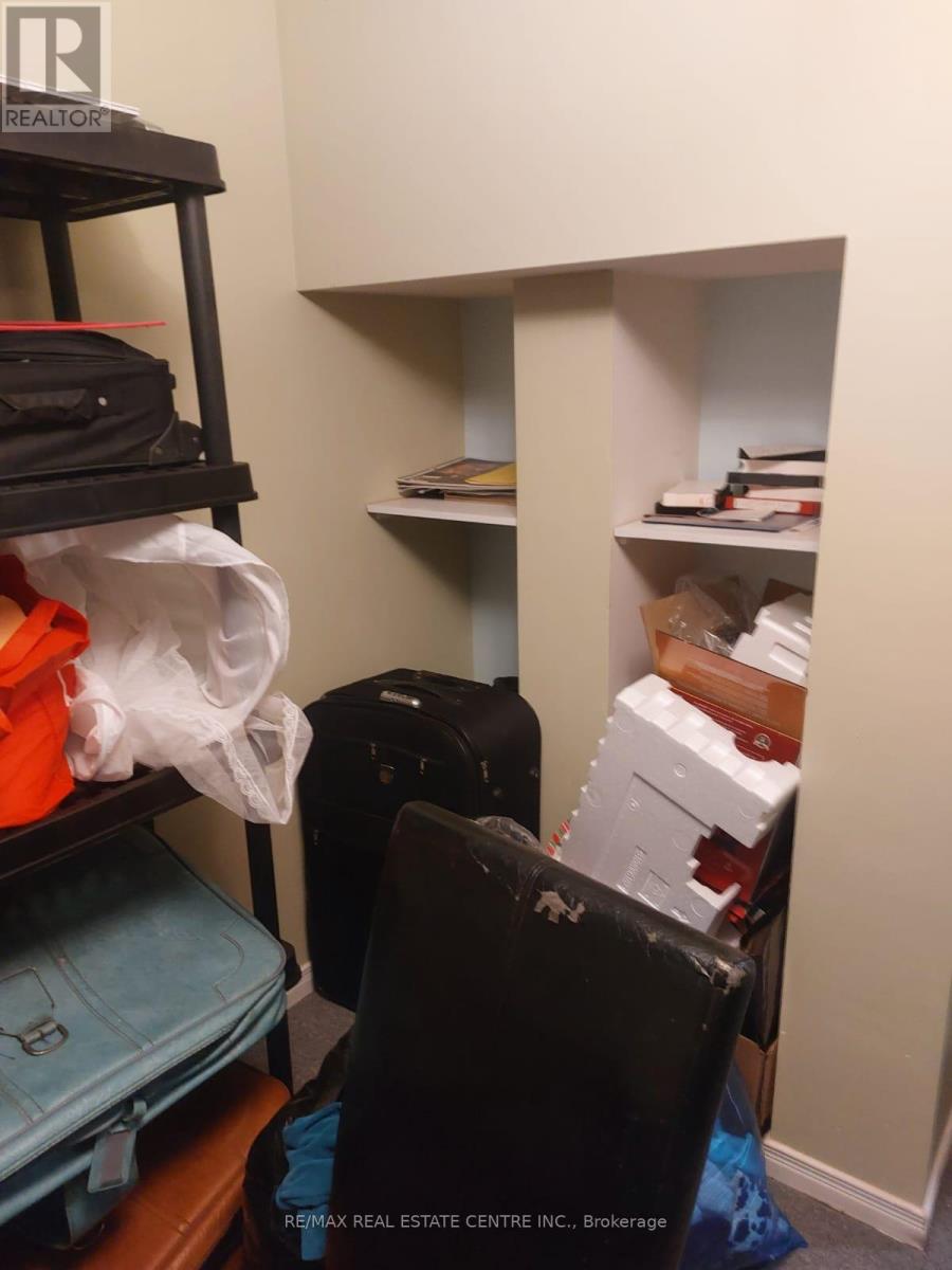 6672 Lisgar Drive, Mississauga, Ontario  L5N 6V9 - Photo 28 - W12541060