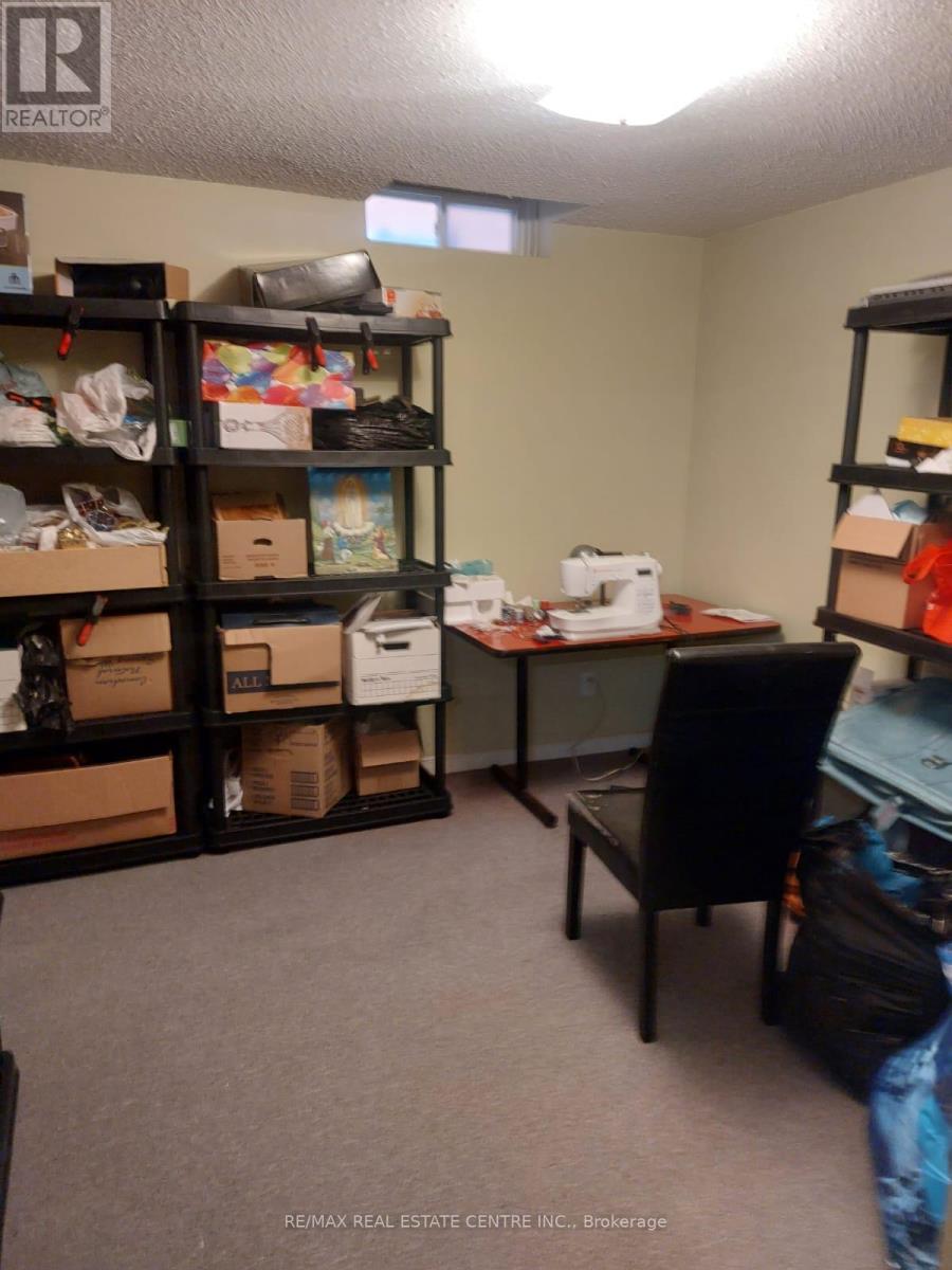 6672 Lisgar Drive, Mississauga, Ontario  L5N 6V9 - Photo 30 - W12541060