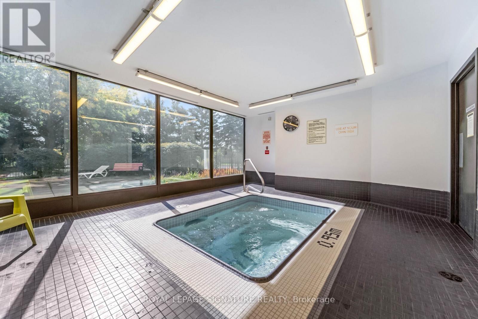 708 - 350 Webb Drive, Mississauga, Ontario  L5B 3W4 - Photo 33 - W12541070